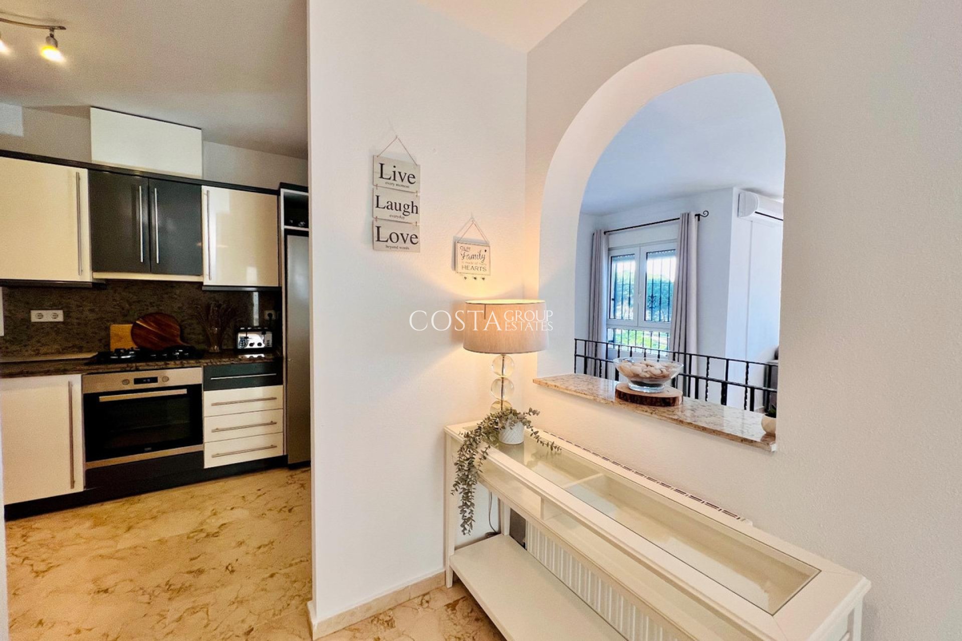 Revente - Villa -
Orihuela - Orihuela Costa