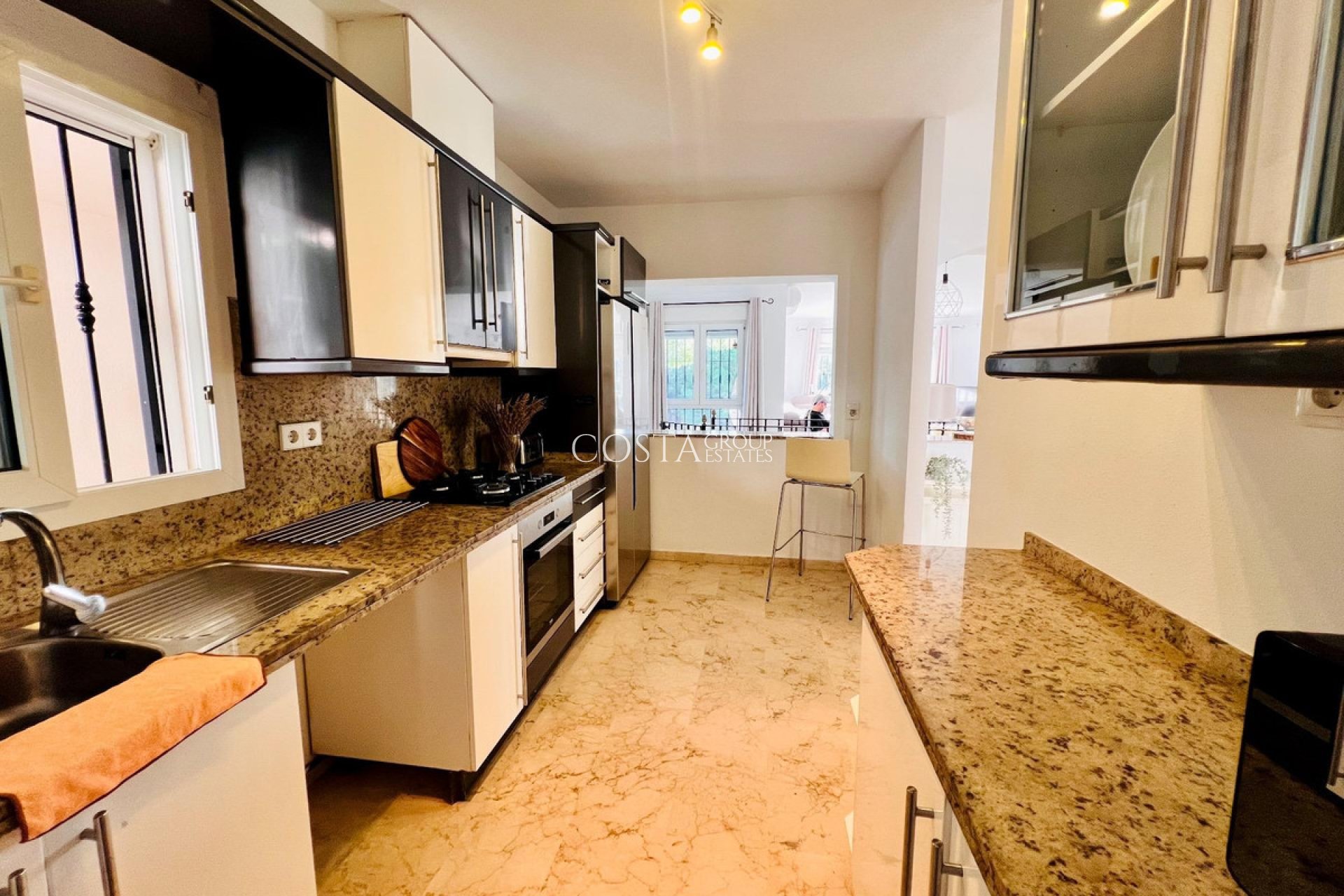 Revente - Villa -
Orihuela - Orihuela Costa