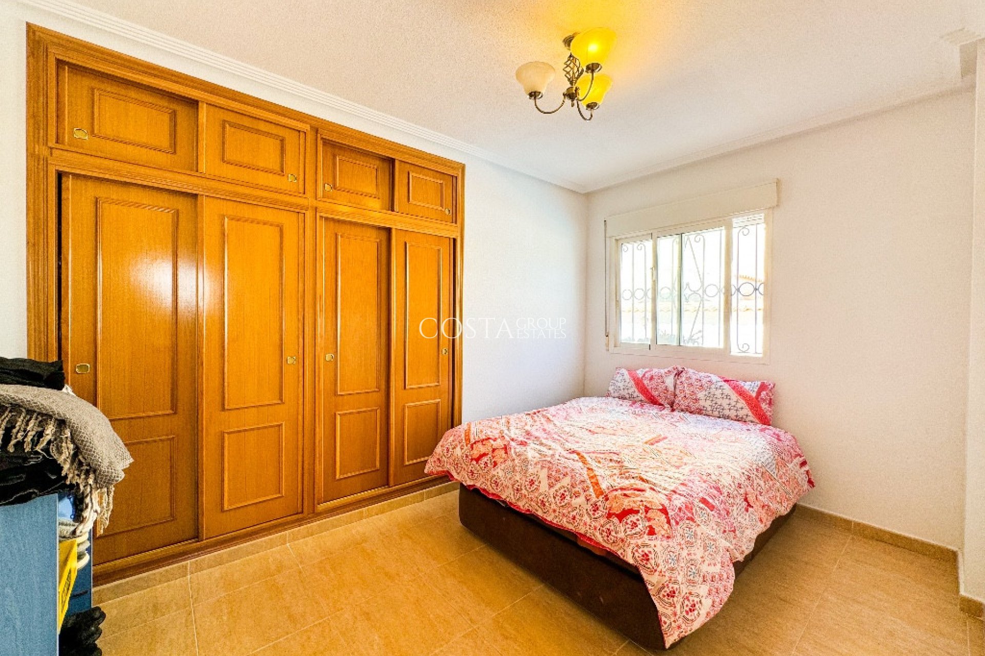 Revente - Villa -
Orihuela - Punta Prima