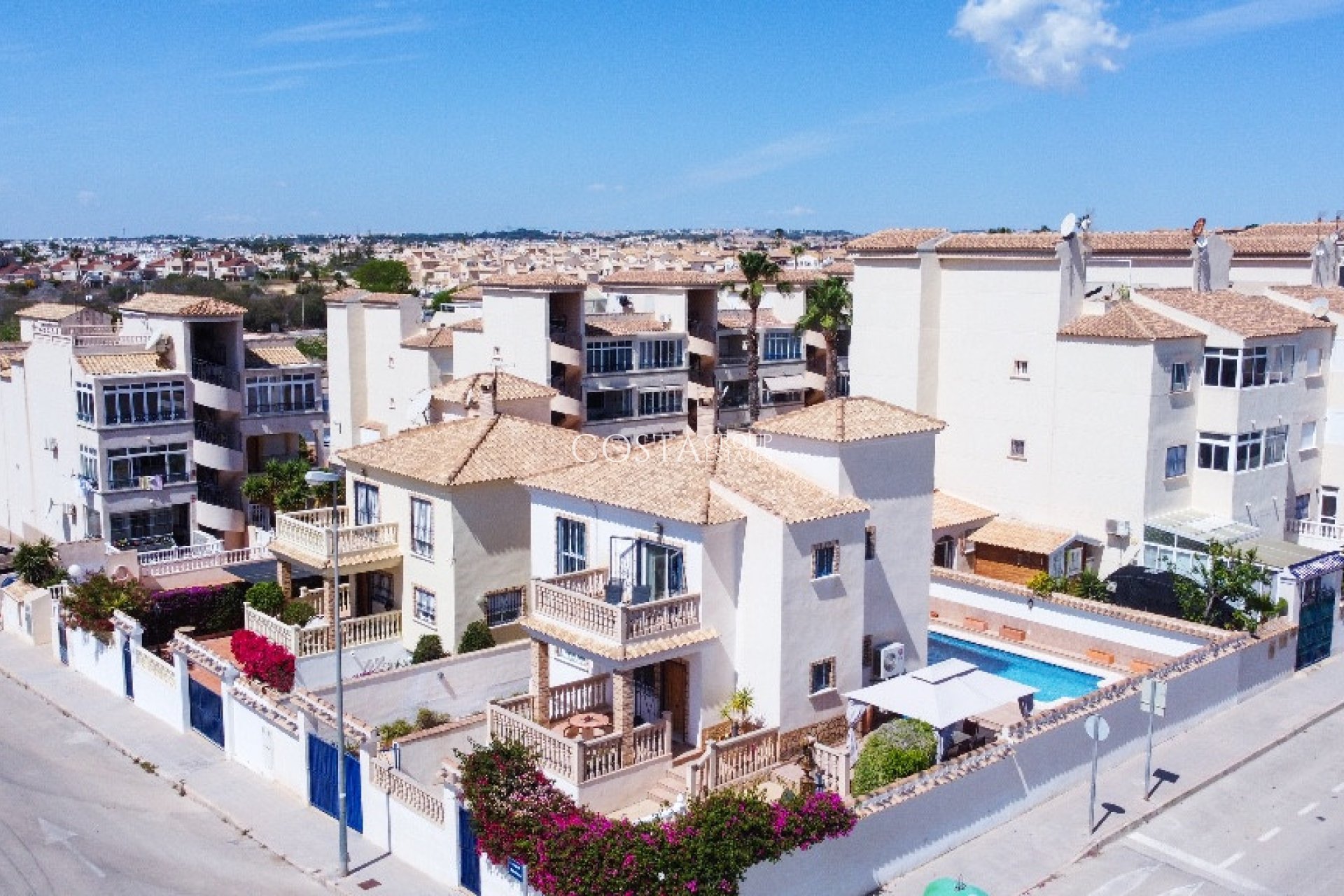 Revente - Villa -
Orihuela - Punta Prima