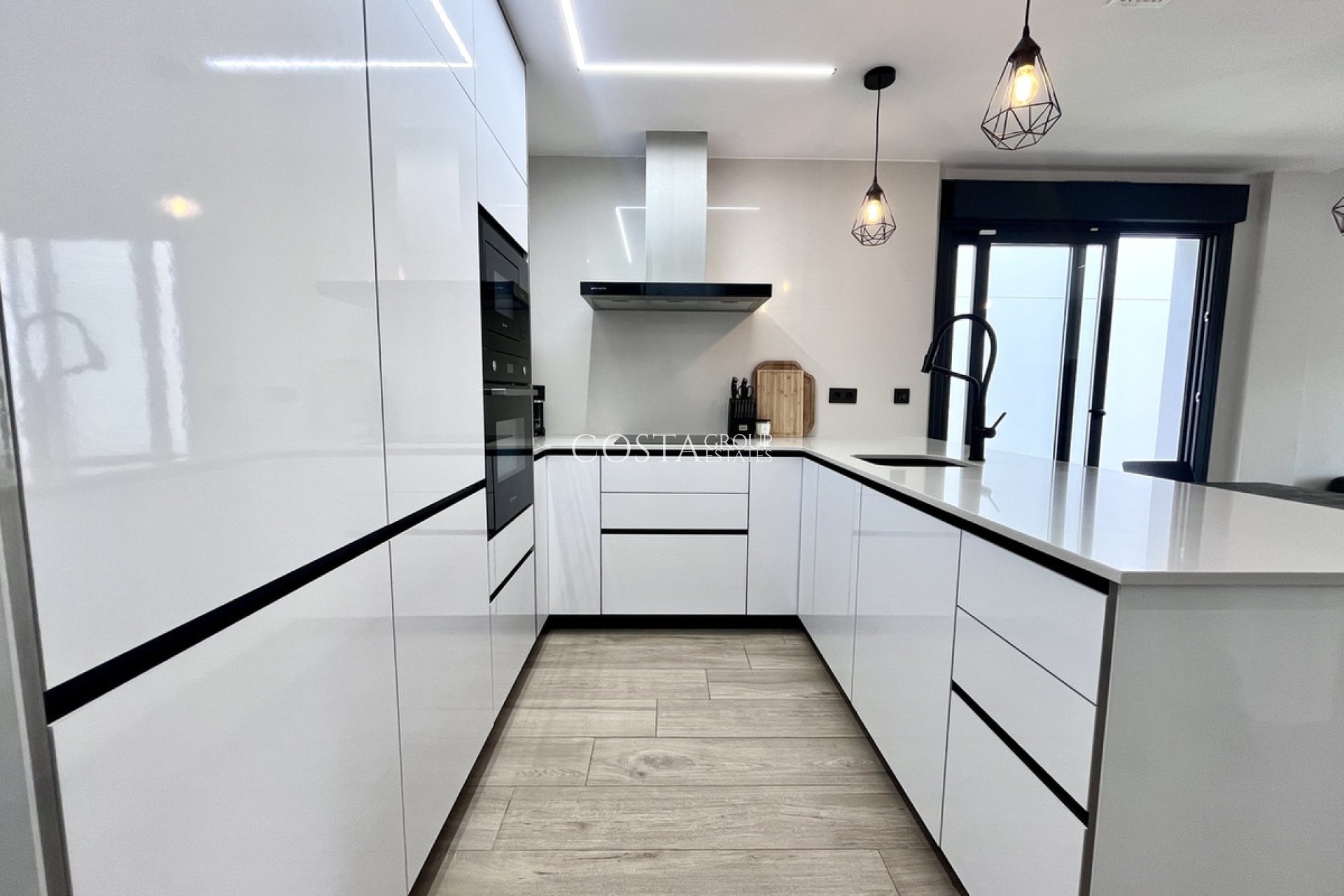 Revente - Villa -
Orihuela - Punta Prima