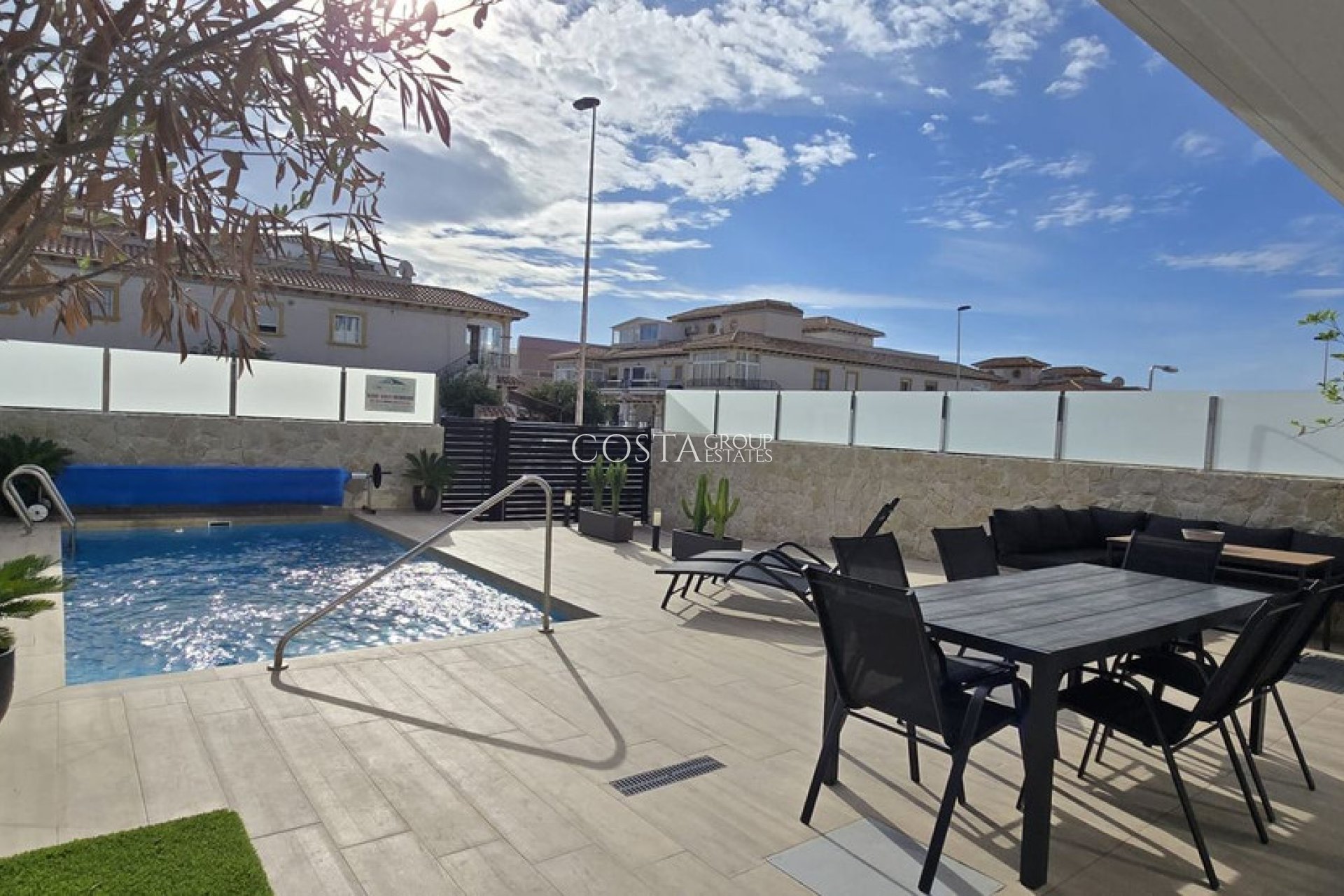 Revente - Villa -
Orihuela - Punta Prima