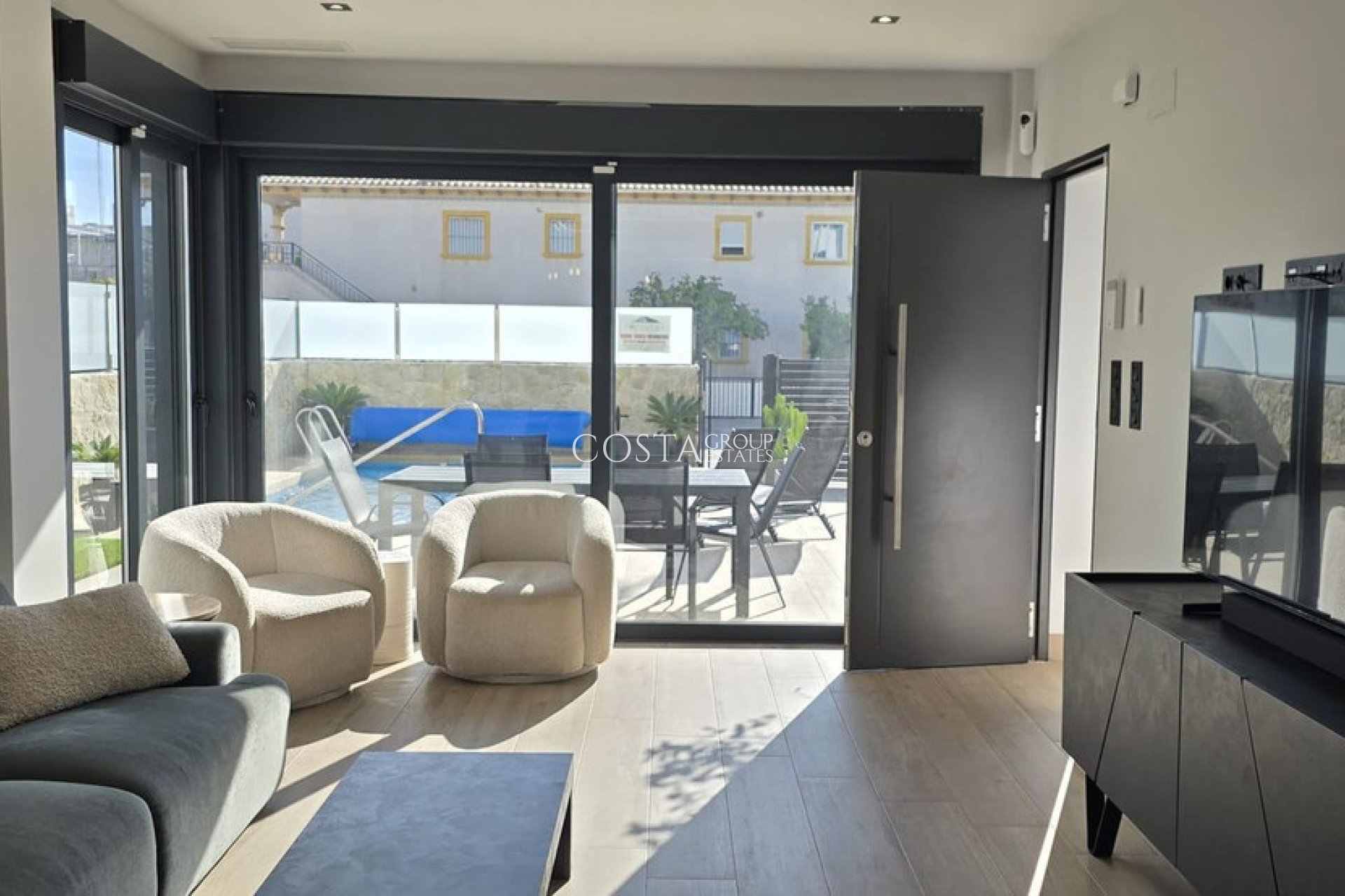 Revente - Villa -
Orihuela - Punta Prima