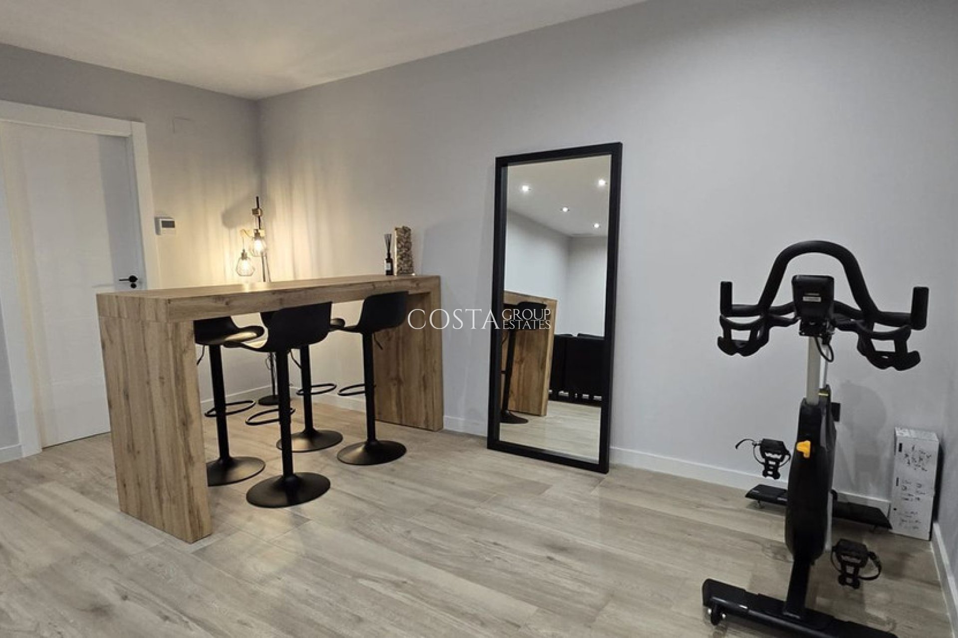 Revente - Villa -
Orihuela - Punta Prima