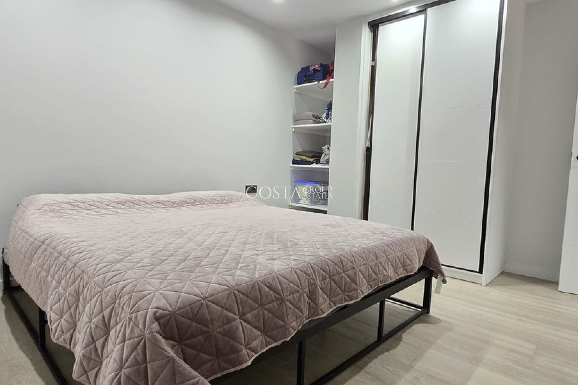 Revente - Villa -
Orihuela - Punta Prima