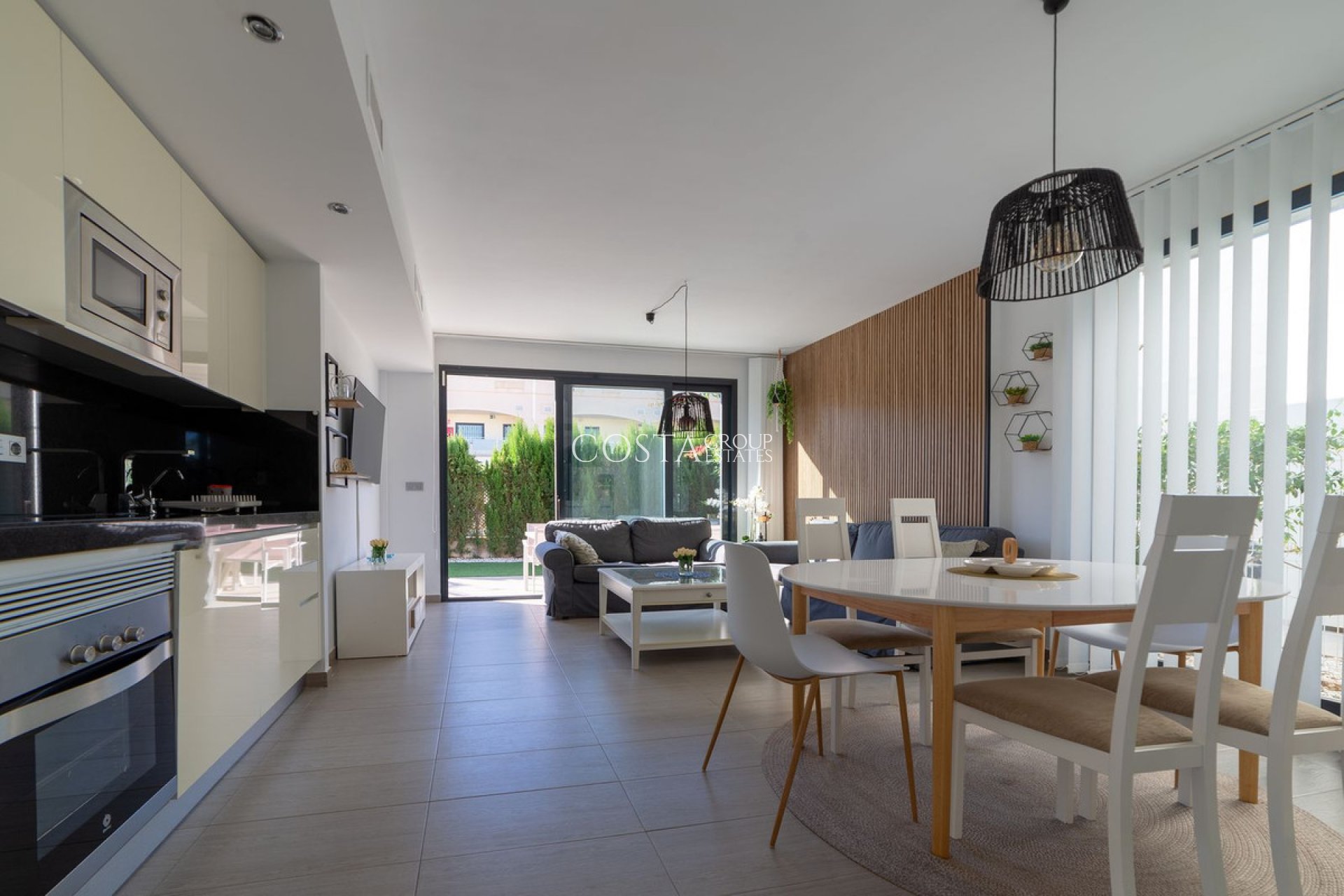 Revente - Villa -
Orihuela - Punta Prima