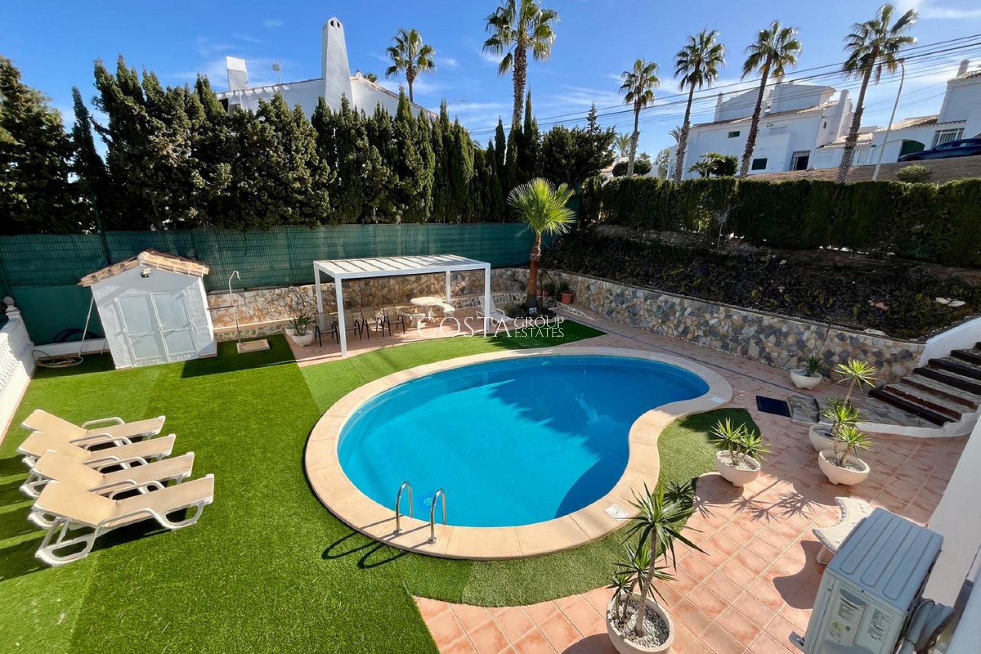 Revente - Villa -
Orihuela - Villamartin