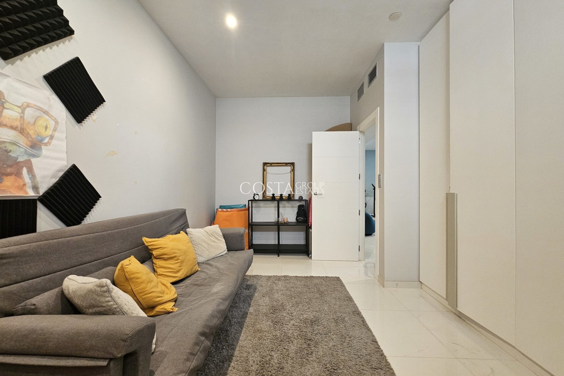 Revente - Villa -
Orihuela - Villamartin