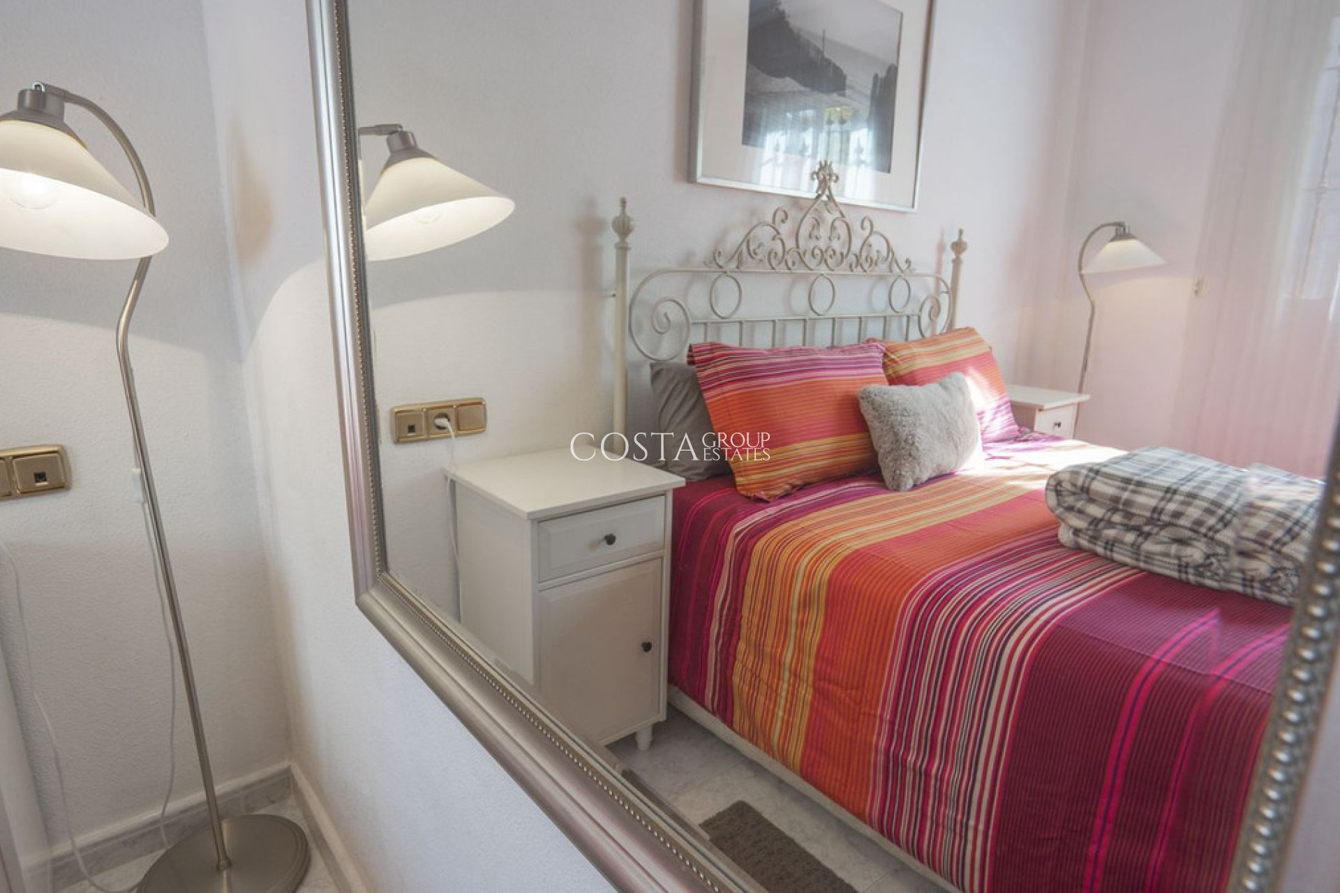 Revente - Villa -
Orihuela - Villamartin