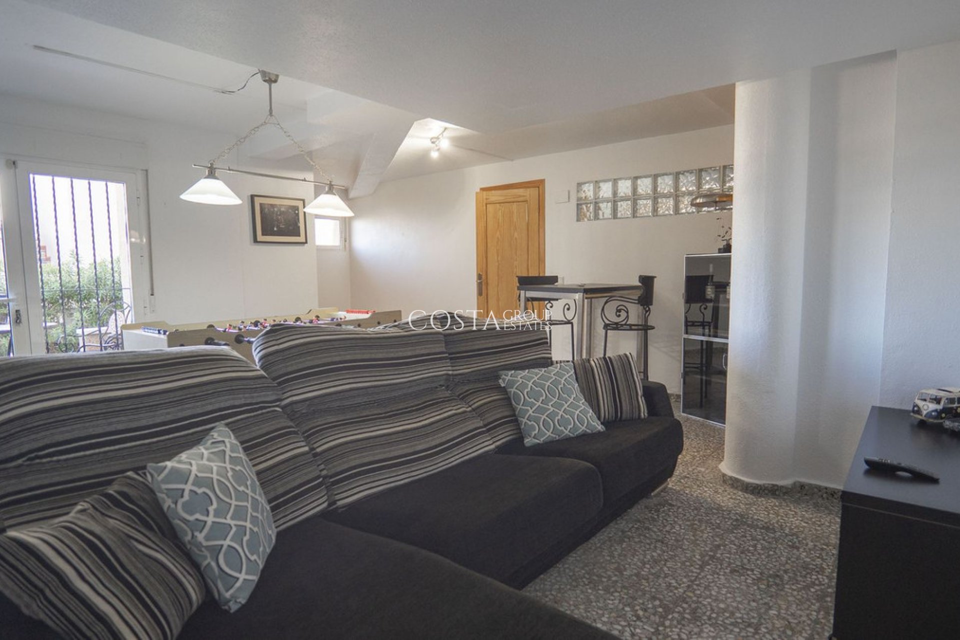 Revente - Villa -
Orihuela - Villamartin