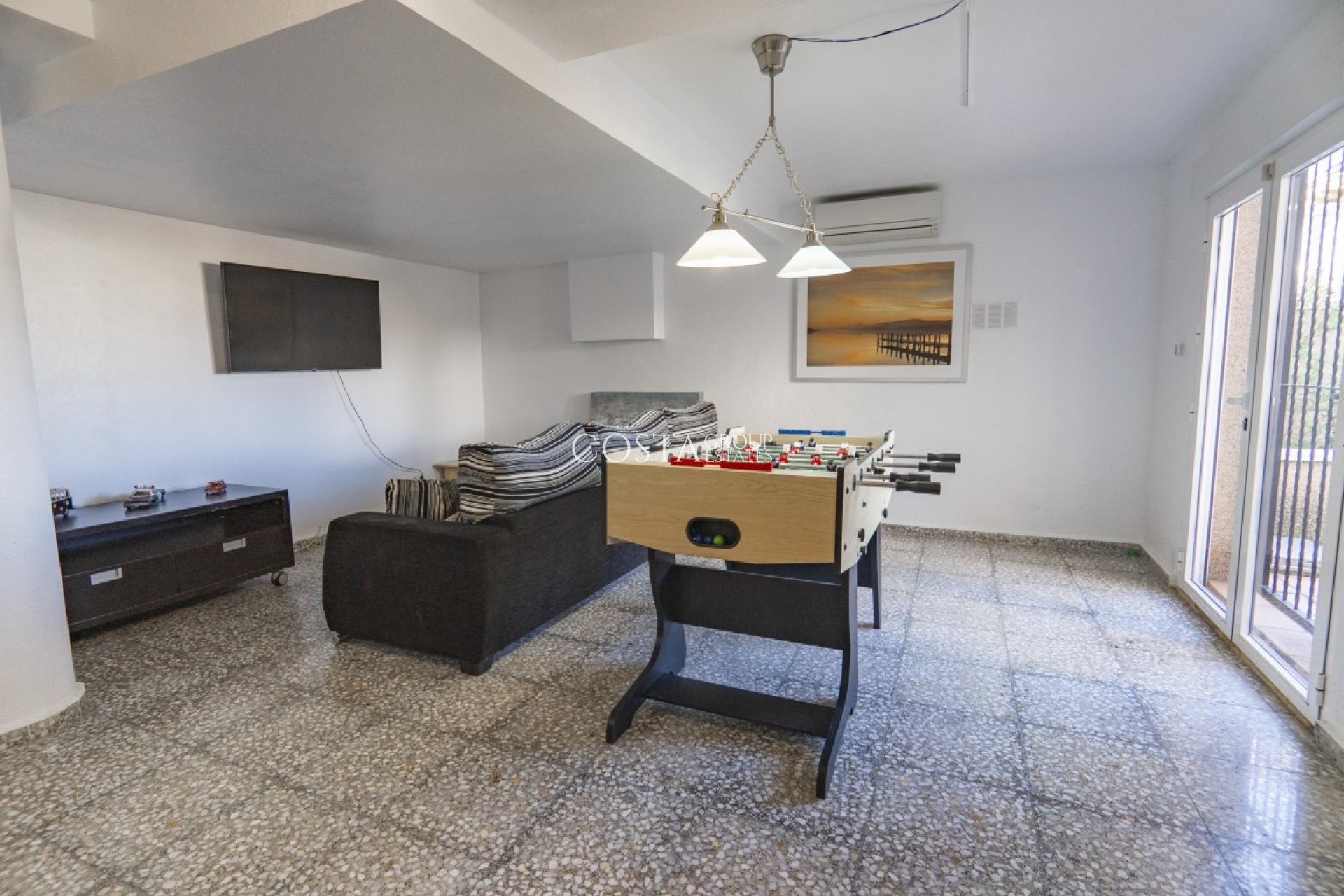 Revente - Villa -
Orihuela - Villamartin