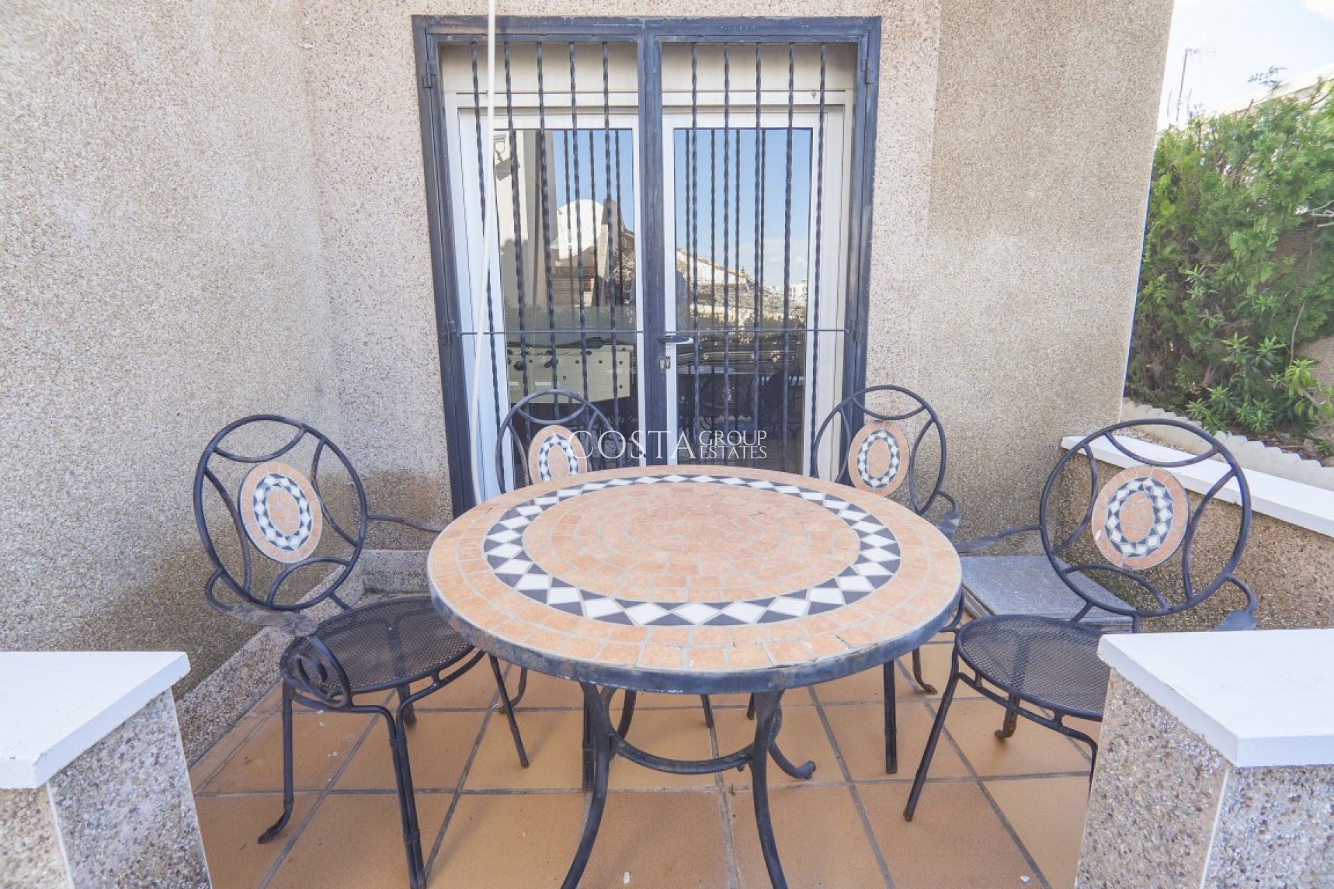 Revente - Villa -
Orihuela - Villamartin