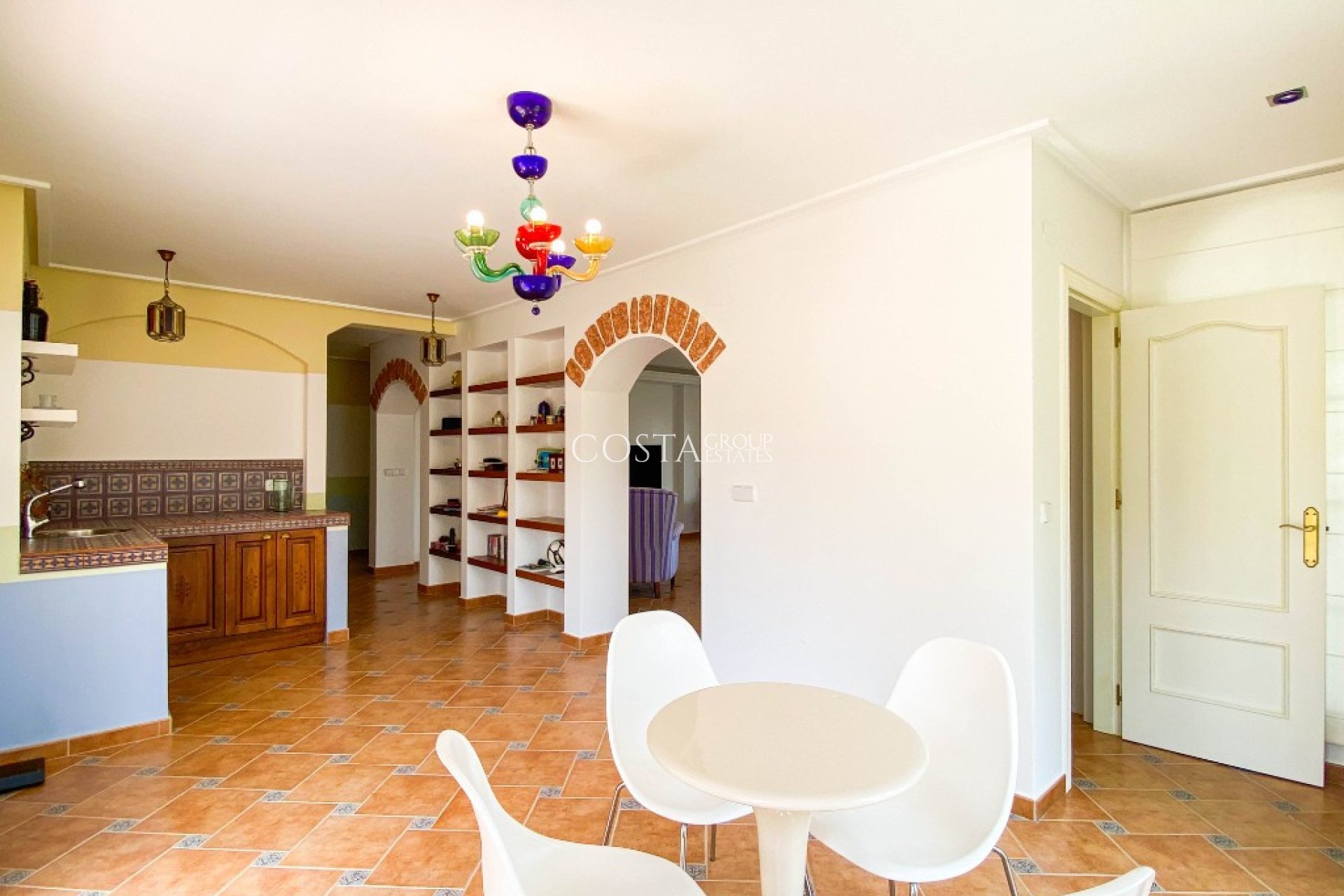 Revente - Villa -
Orihuela - Villamartin