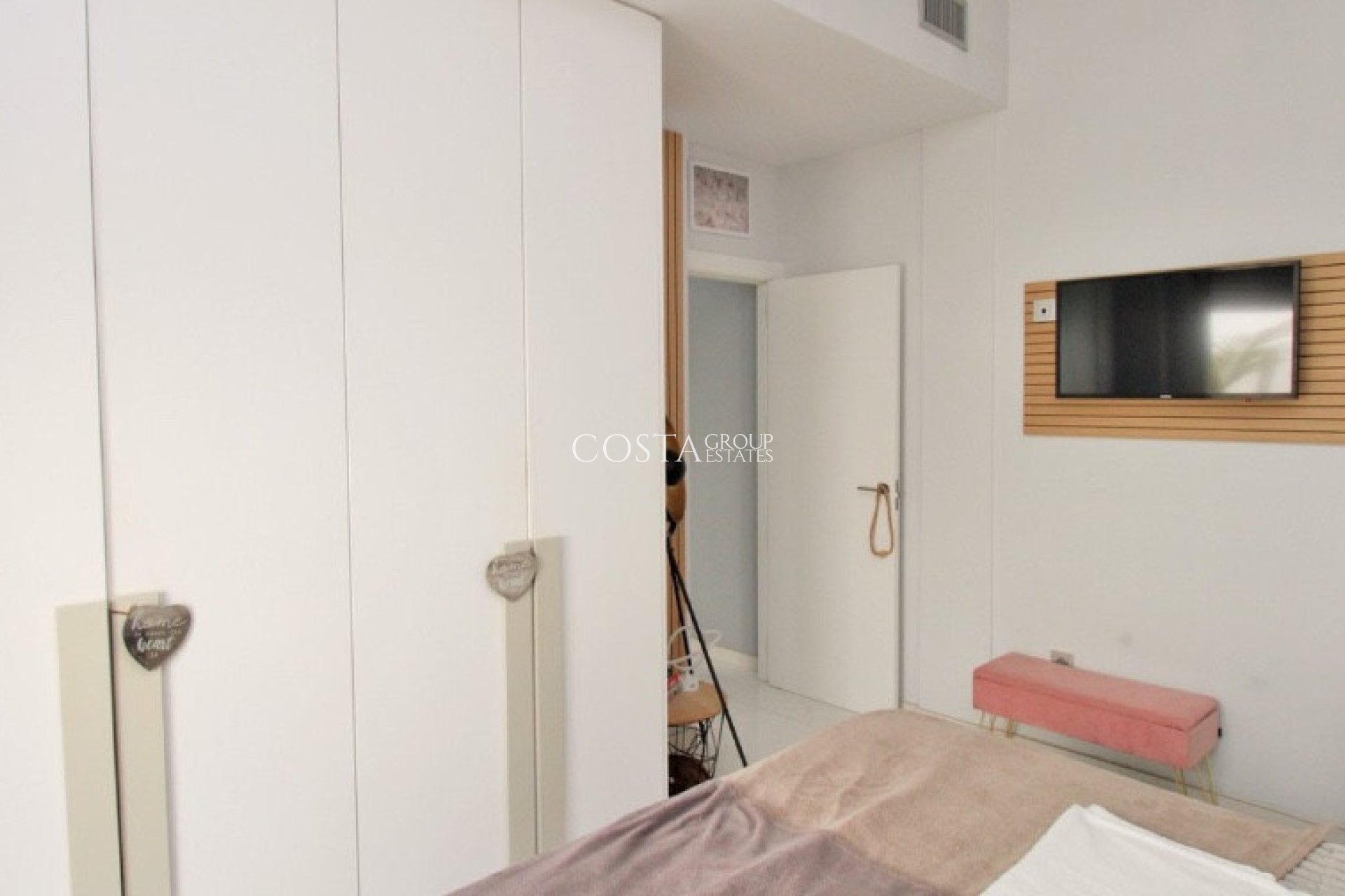 Revente - Villa -
Orihuela - Villamartin
