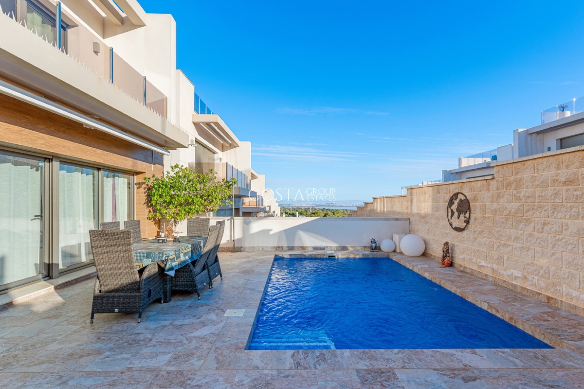 Revente - Villa -
Orihuela - Villamartin