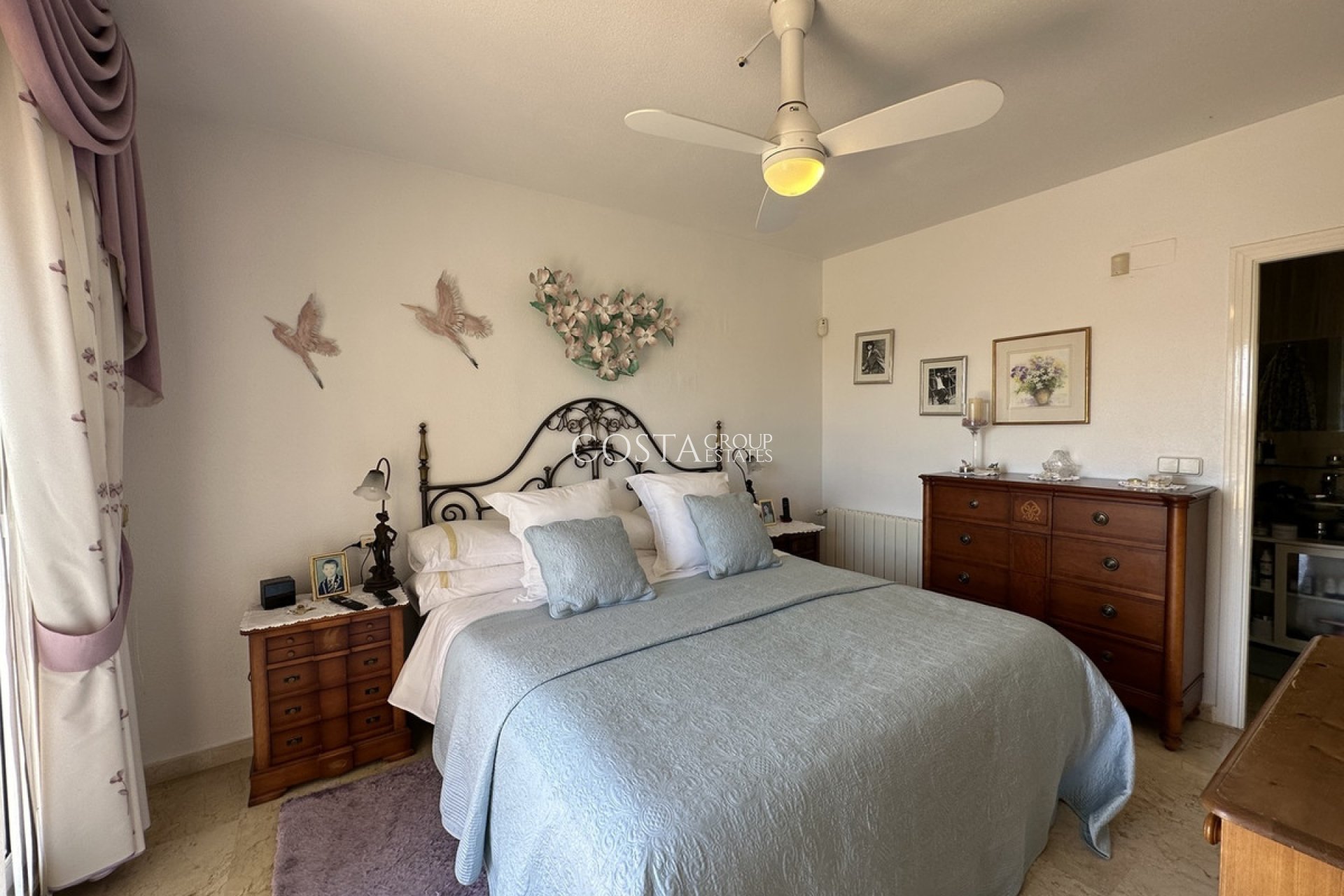 Revente - Villa -
Orihuela - Villamartin