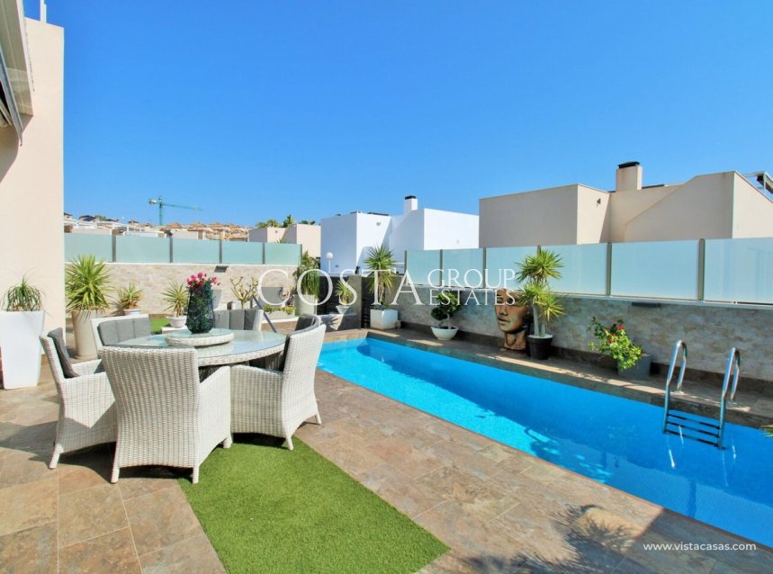 Revente - Villa -
Orihuela - Villamartin