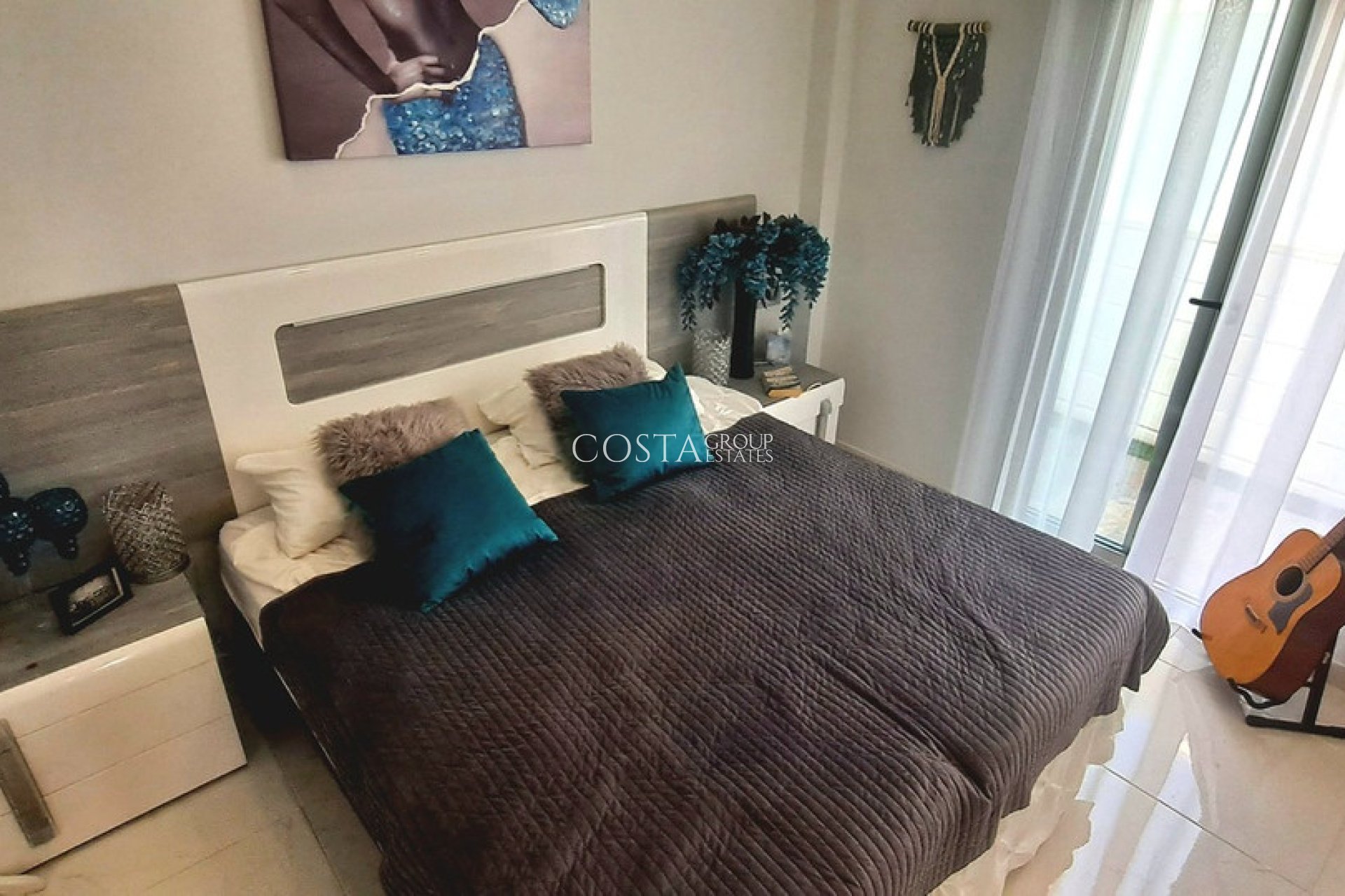 Revente - Villa -
Orihuela - Villamartin