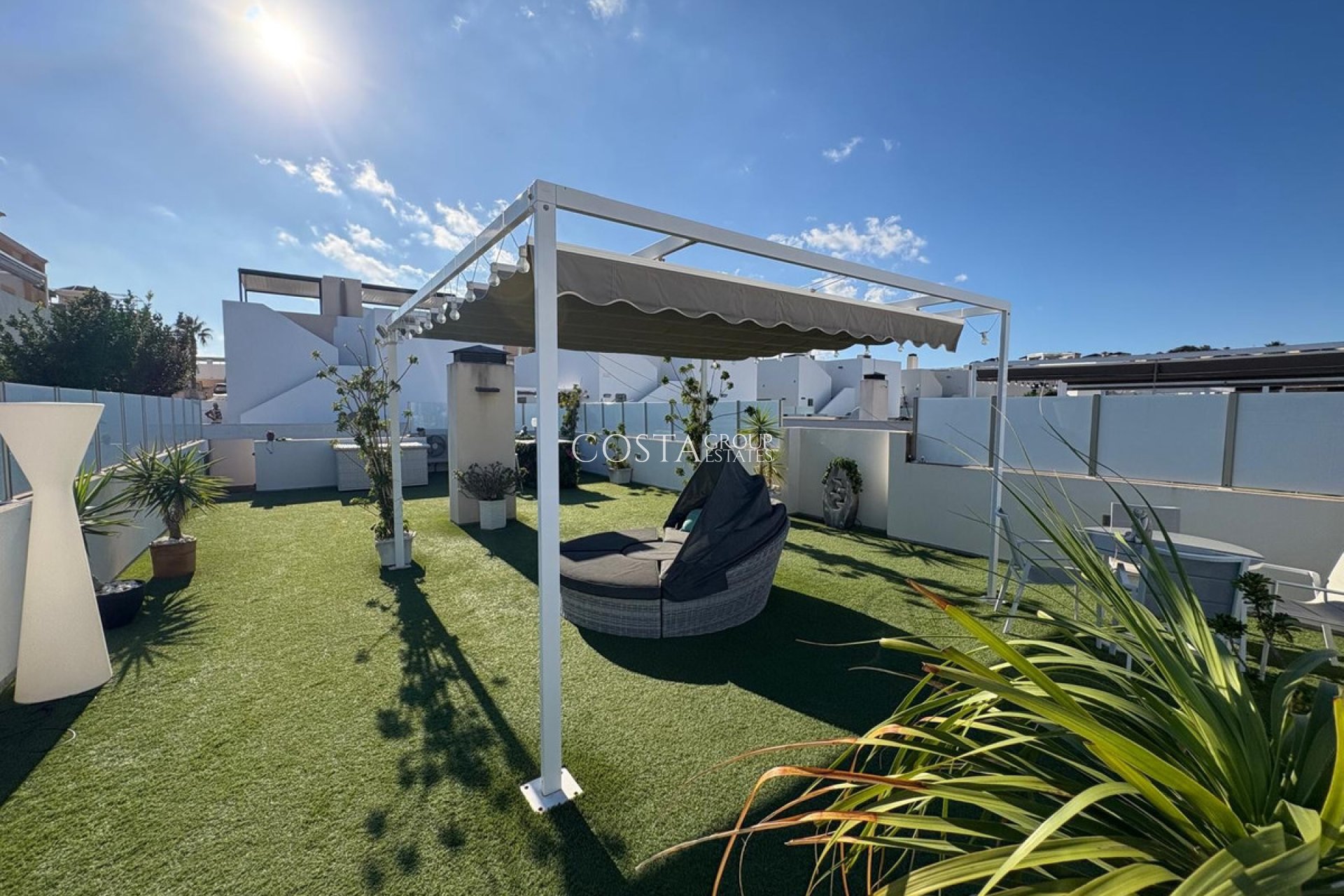 Revente - Villa -
Orihuela - Villamartin