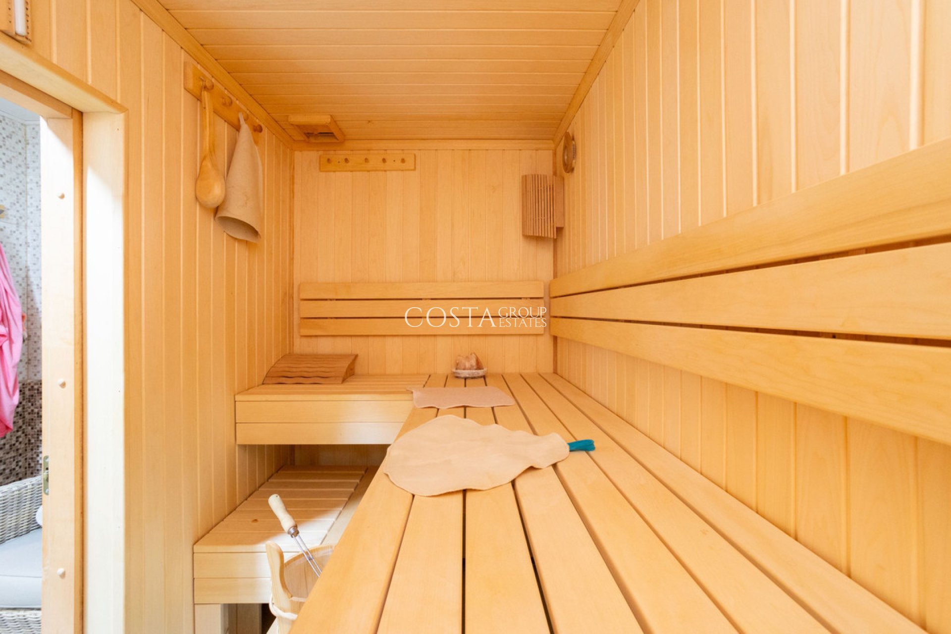 Revente - Villa -
Orihuela - Villamartin