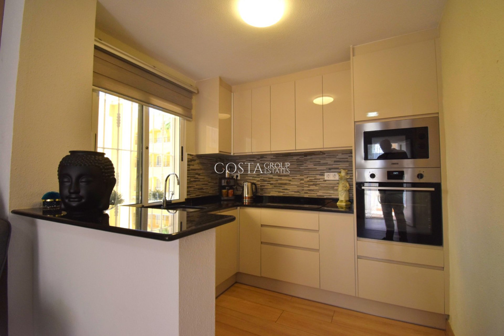 Revente - Villa -
Orihuela - Villamartin