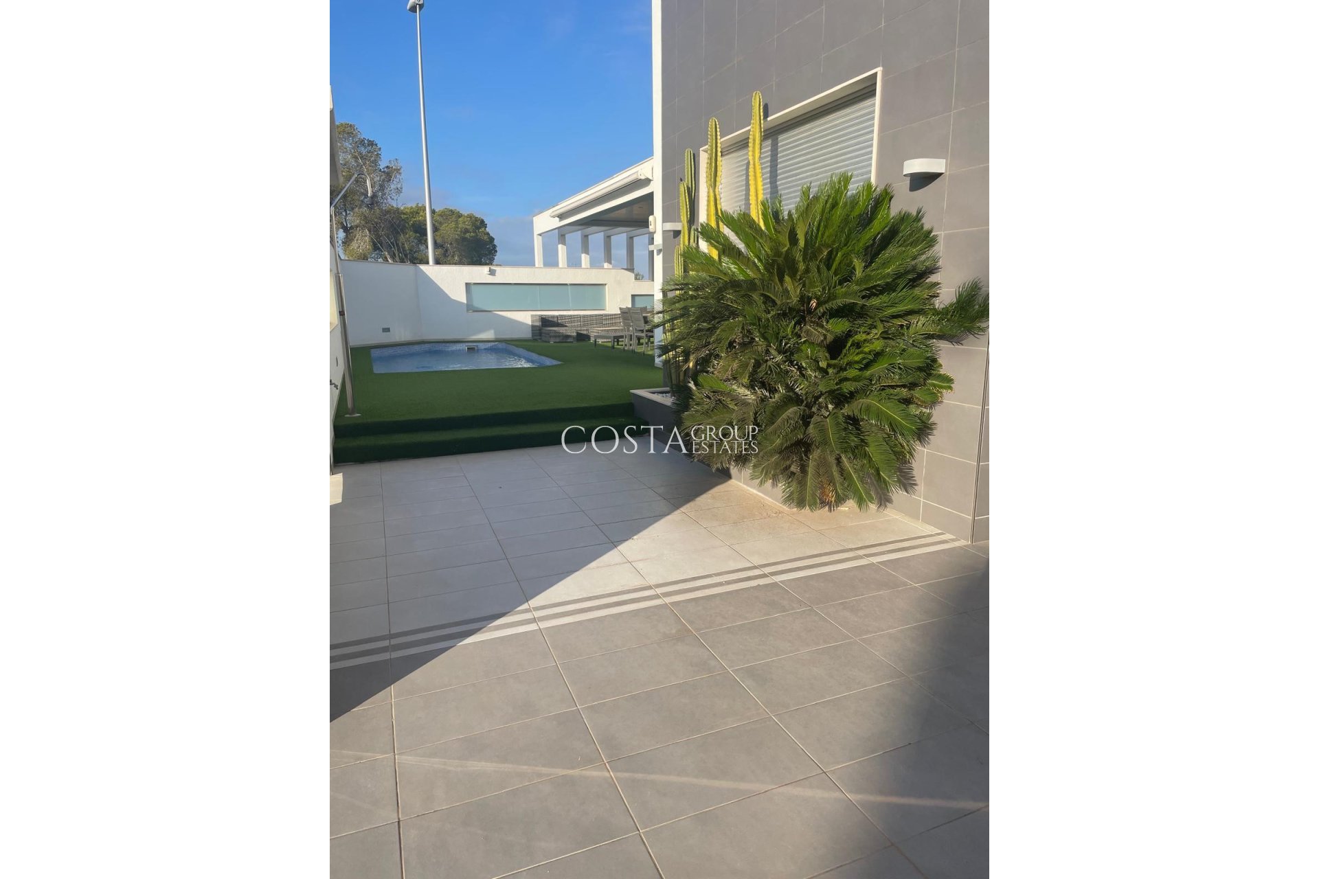 Revente - Villa -
Pilar de la Horadada - Pilar de la Horadada Centro