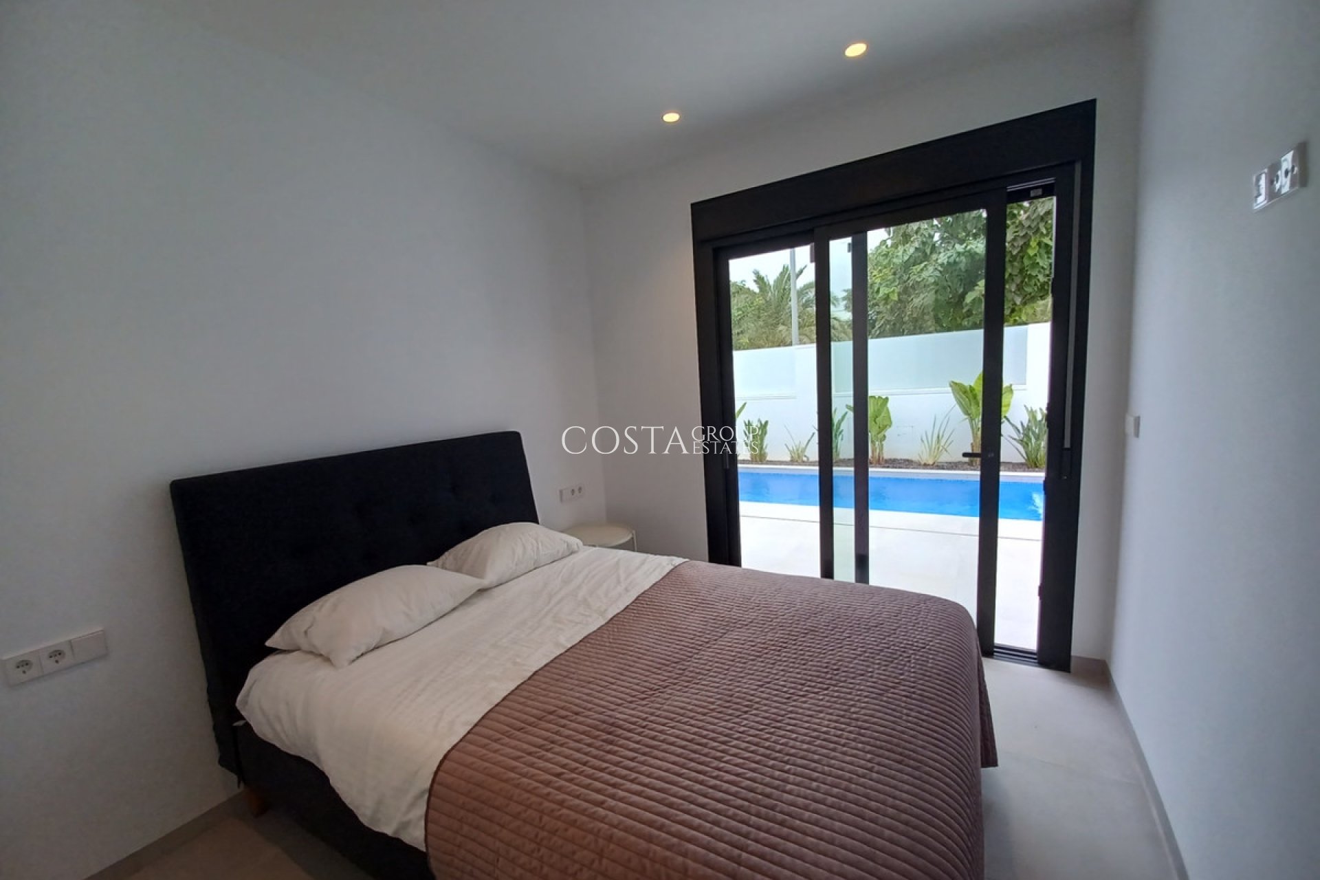 Revente - Villa -
Pilar de la Horadada - Pilar de la Horadada Centro