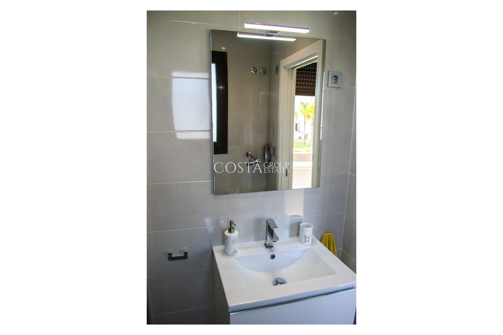 Revente - Villa -
Pilar de la Horadada - Torre de la Horadada