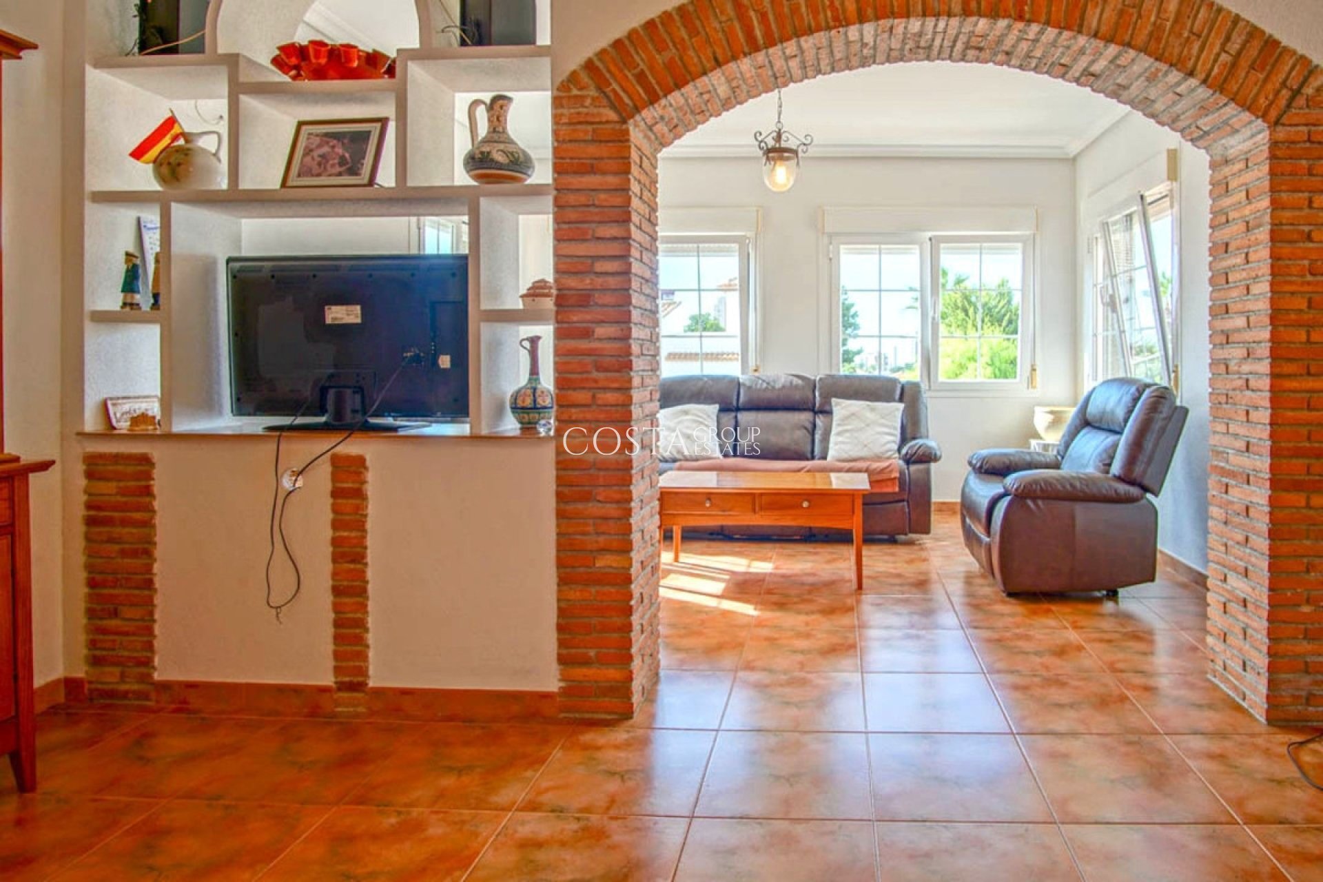 Revente - Villa -
Pinoso - Los Pinos