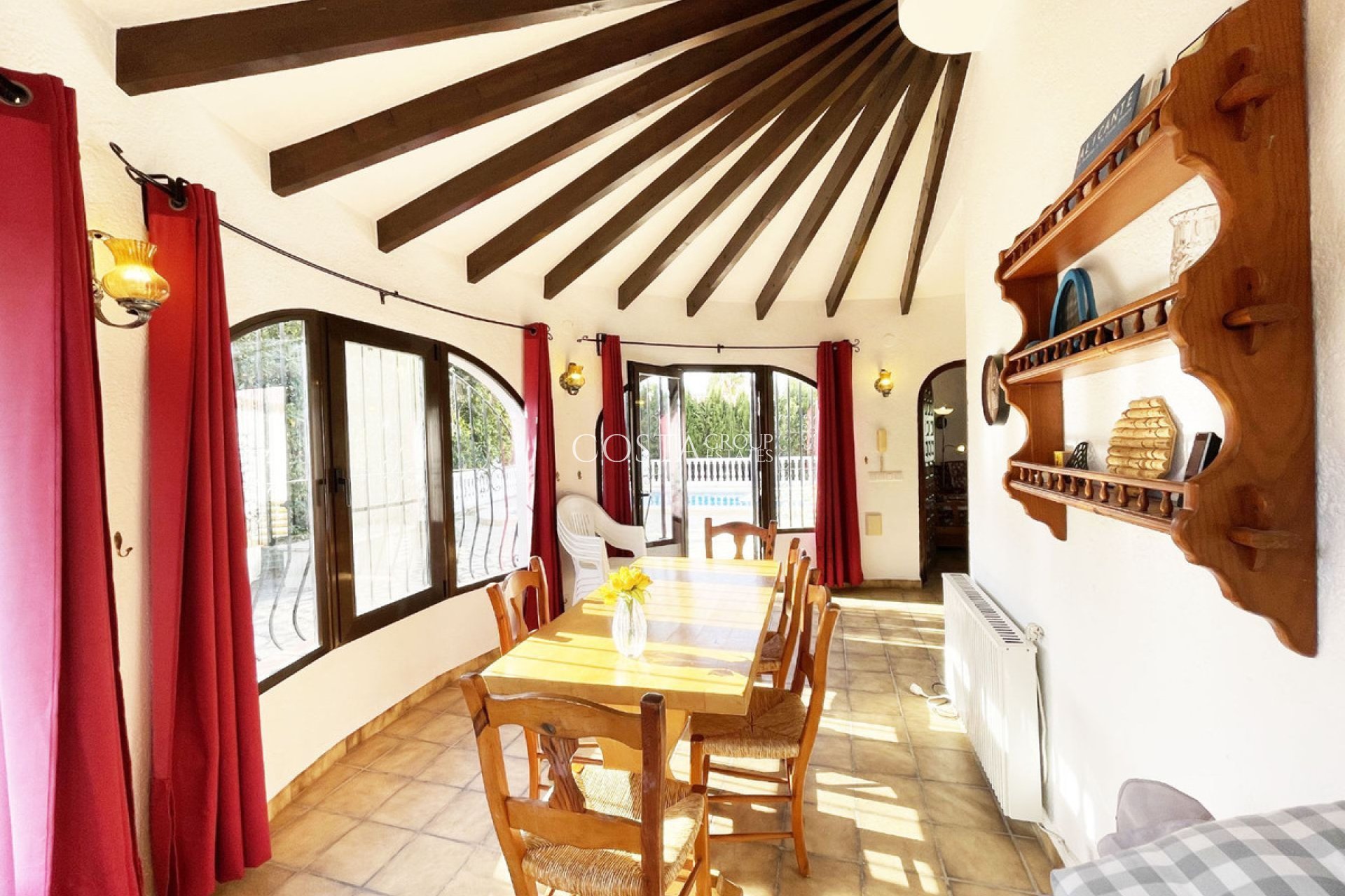 Revente - Villa -
Pinoso - Los Pinos