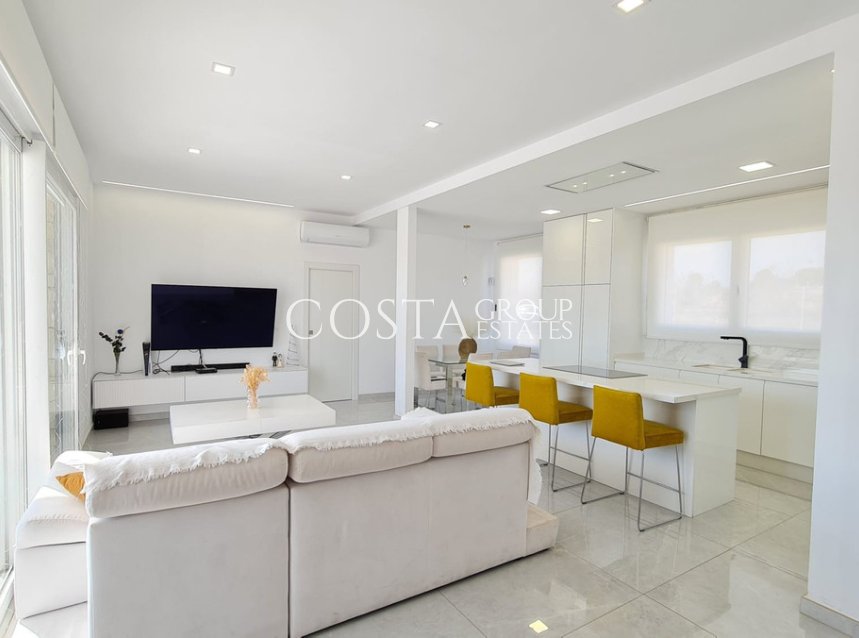 Revente - Villa -
Pinoso - Pinoso Centro