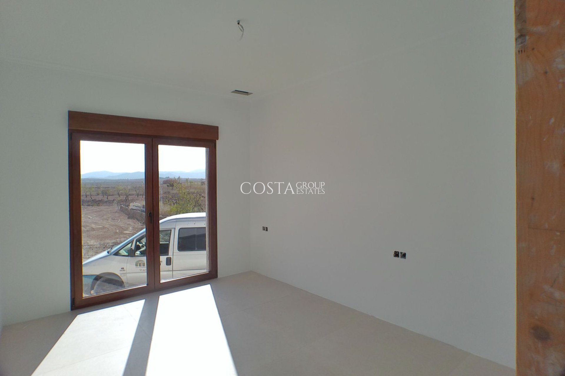 Revente - Villa -
Pinoso - Pinoso Centro