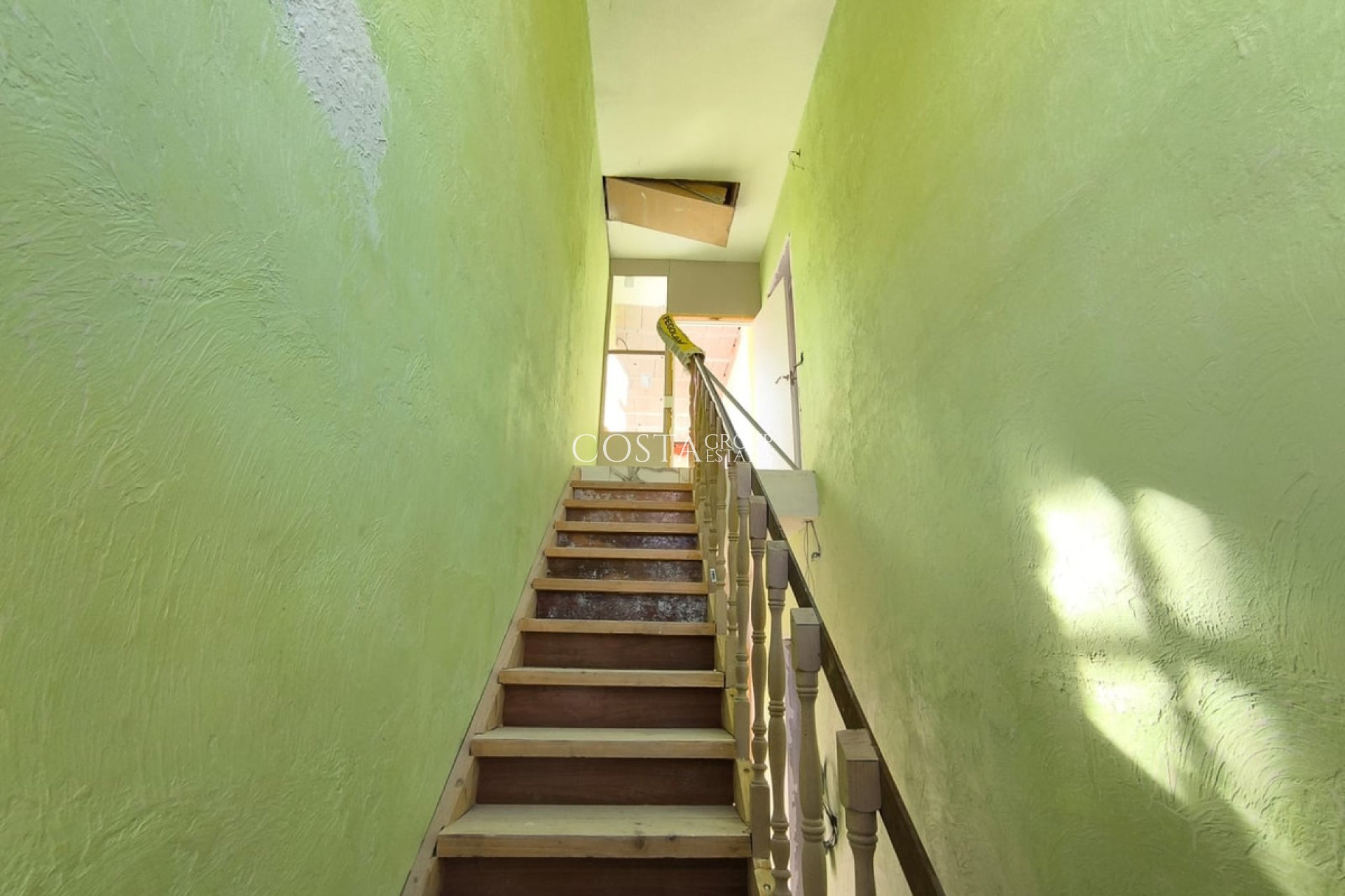 Revente - Villa -
Pinoso - Pinoso Centro