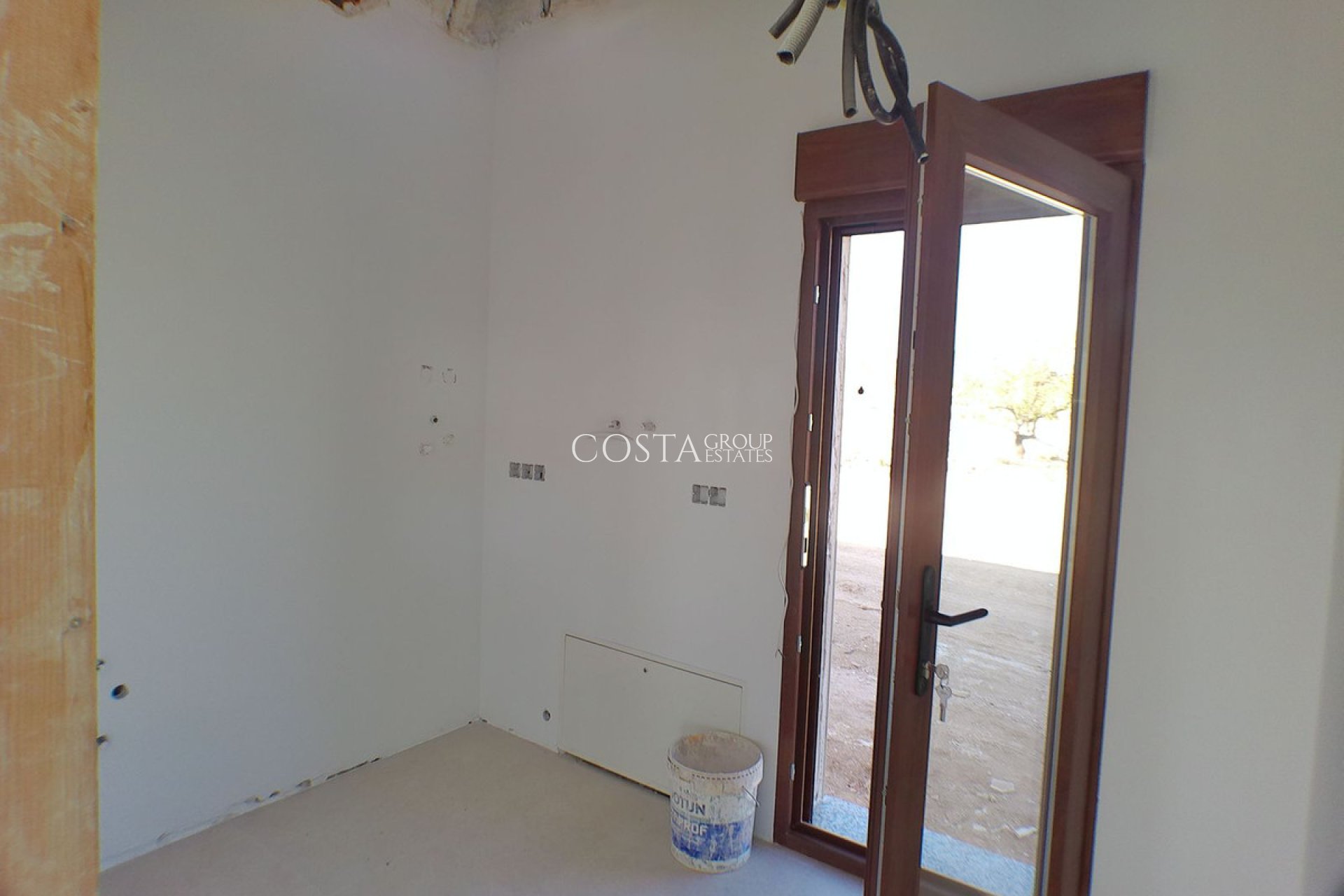 Revente - Villa -
Pinoso - Pinoso Centro