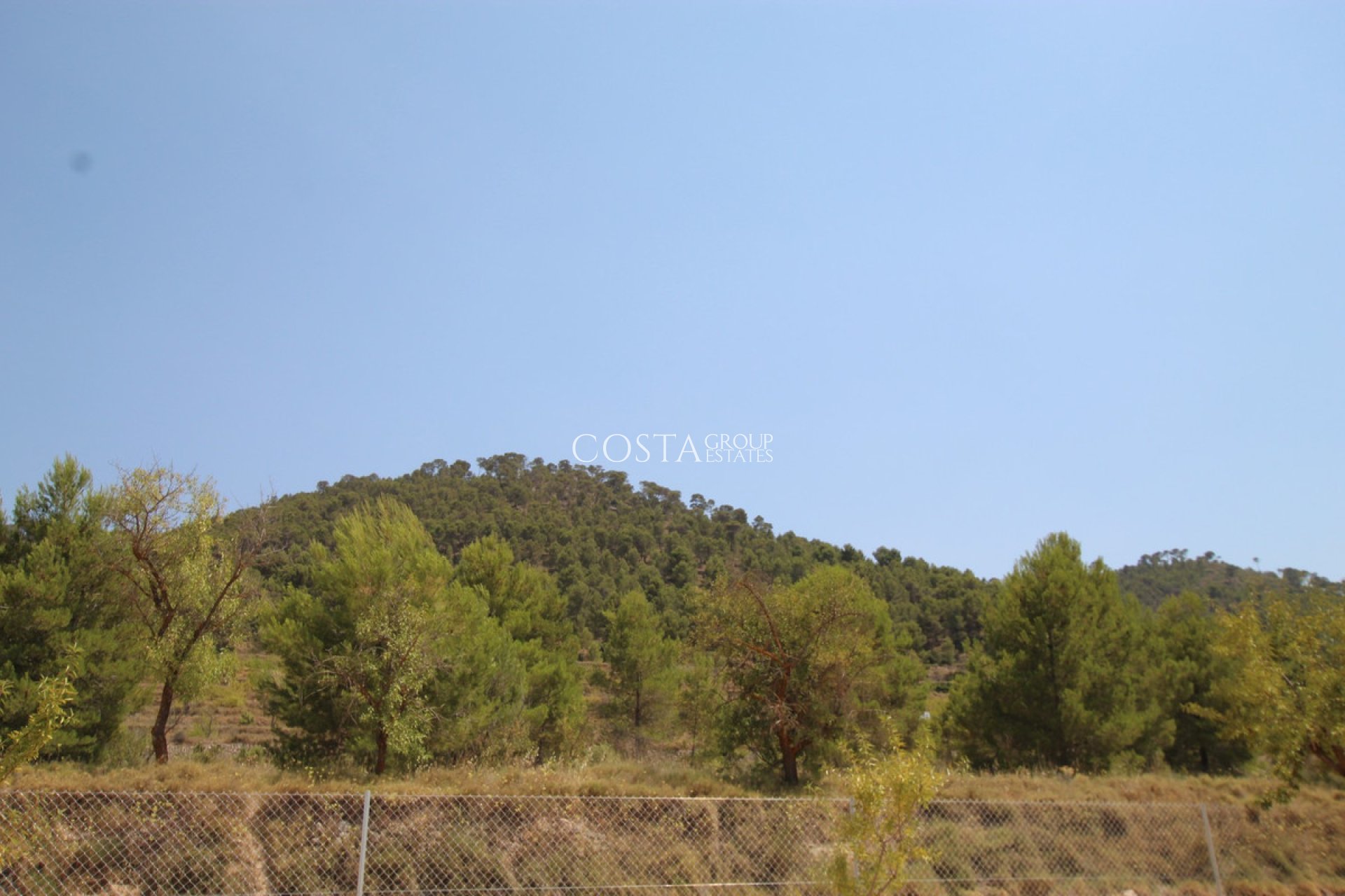 Revente - Villa -
Pinoso - Pinoso Centro