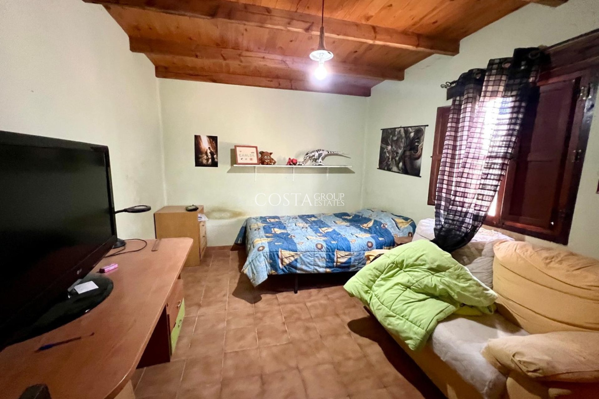 Revente - Villa -
Pinoso - Pinoso Centro