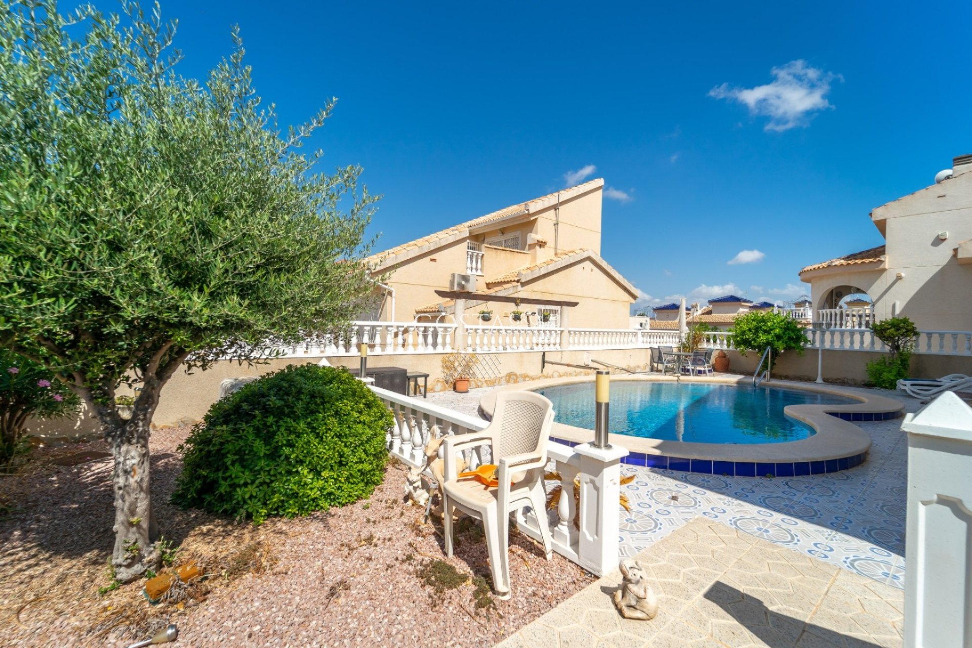 Revente - Villa -
Rojales - Benimar
