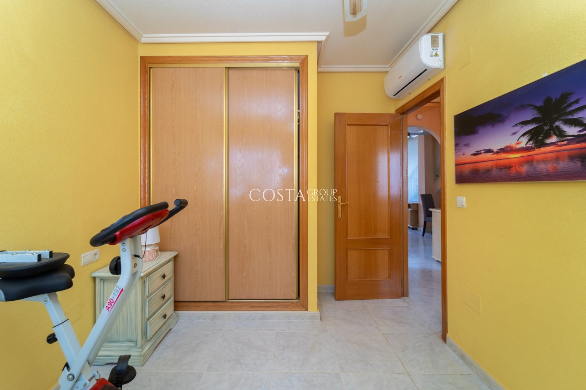 Revente - Villa -
Rojales - Benimar