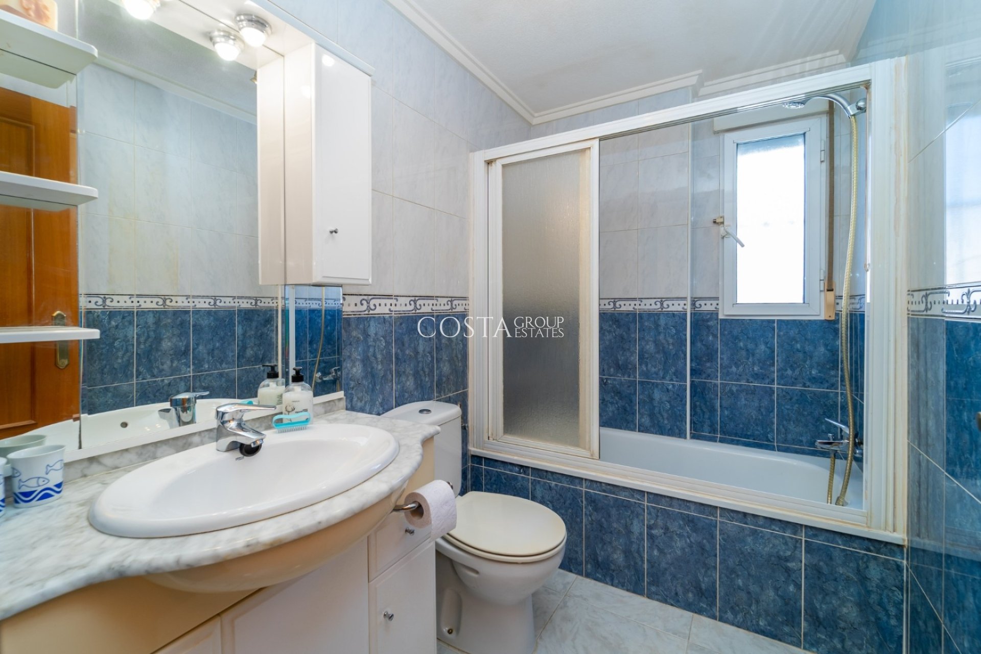 Revente - Villa -
Rojales - Benimar