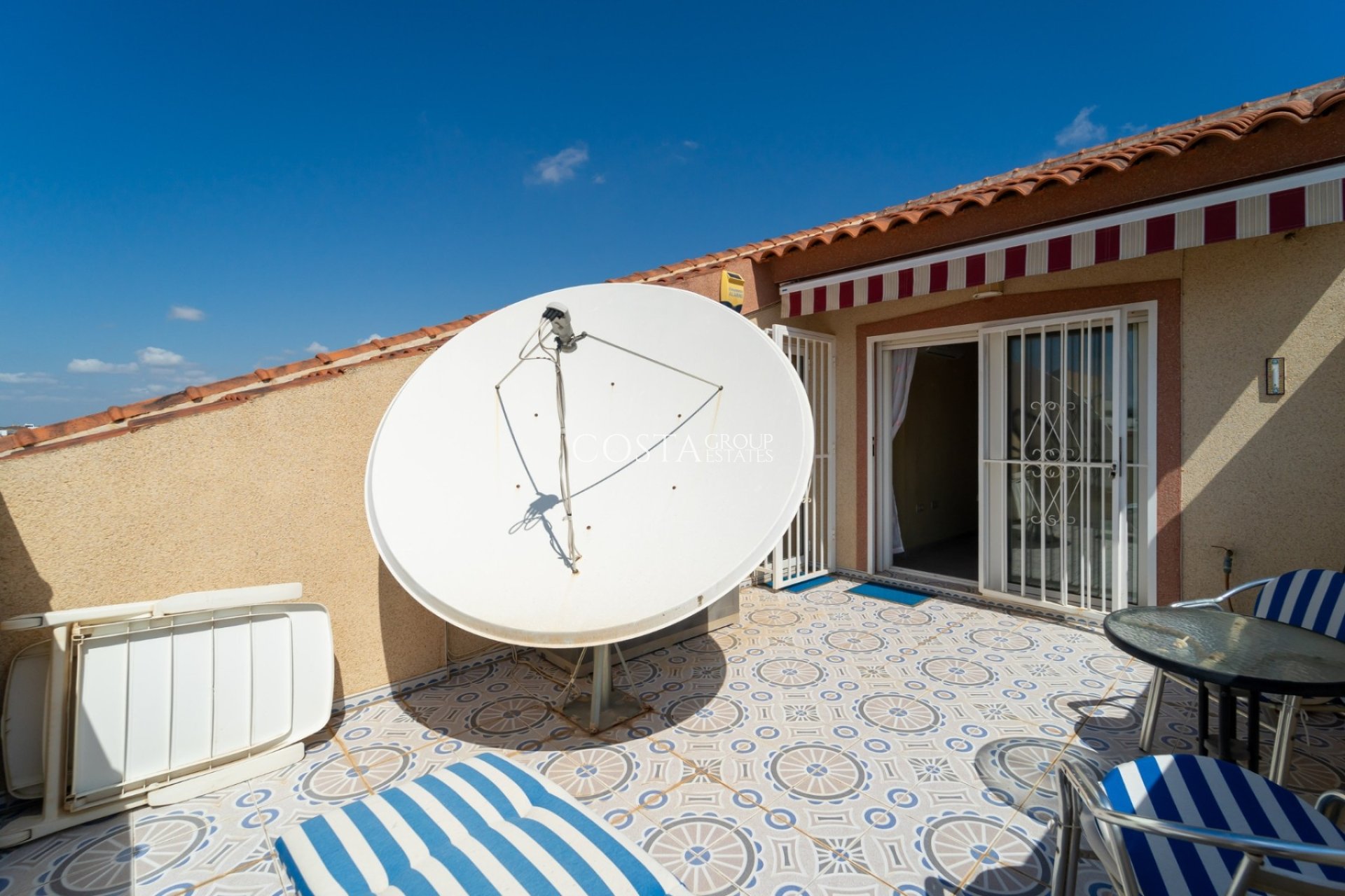 Revente - Villa -
Rojales - Benimar