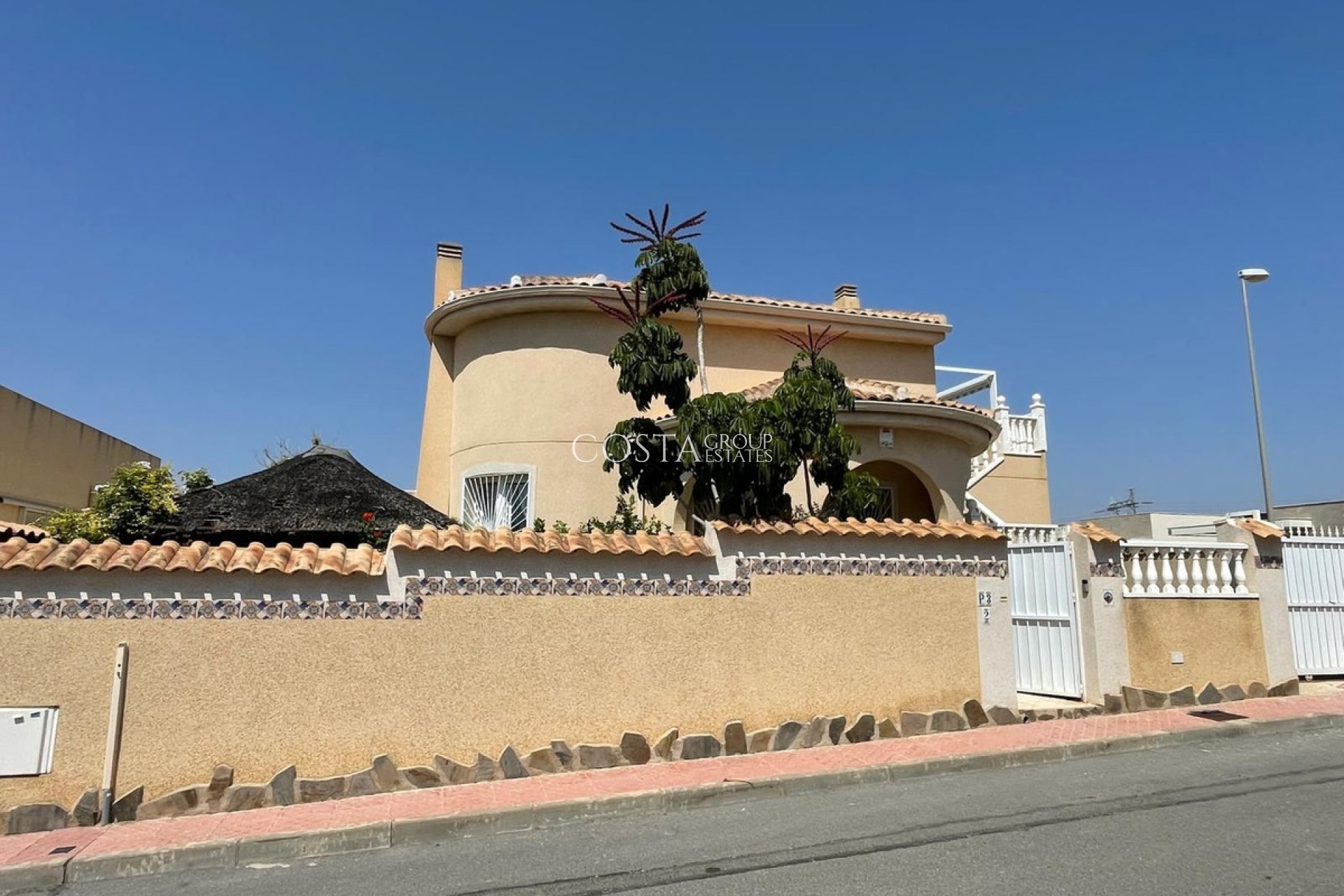 Revente - Villa -
Rojales - Quesada