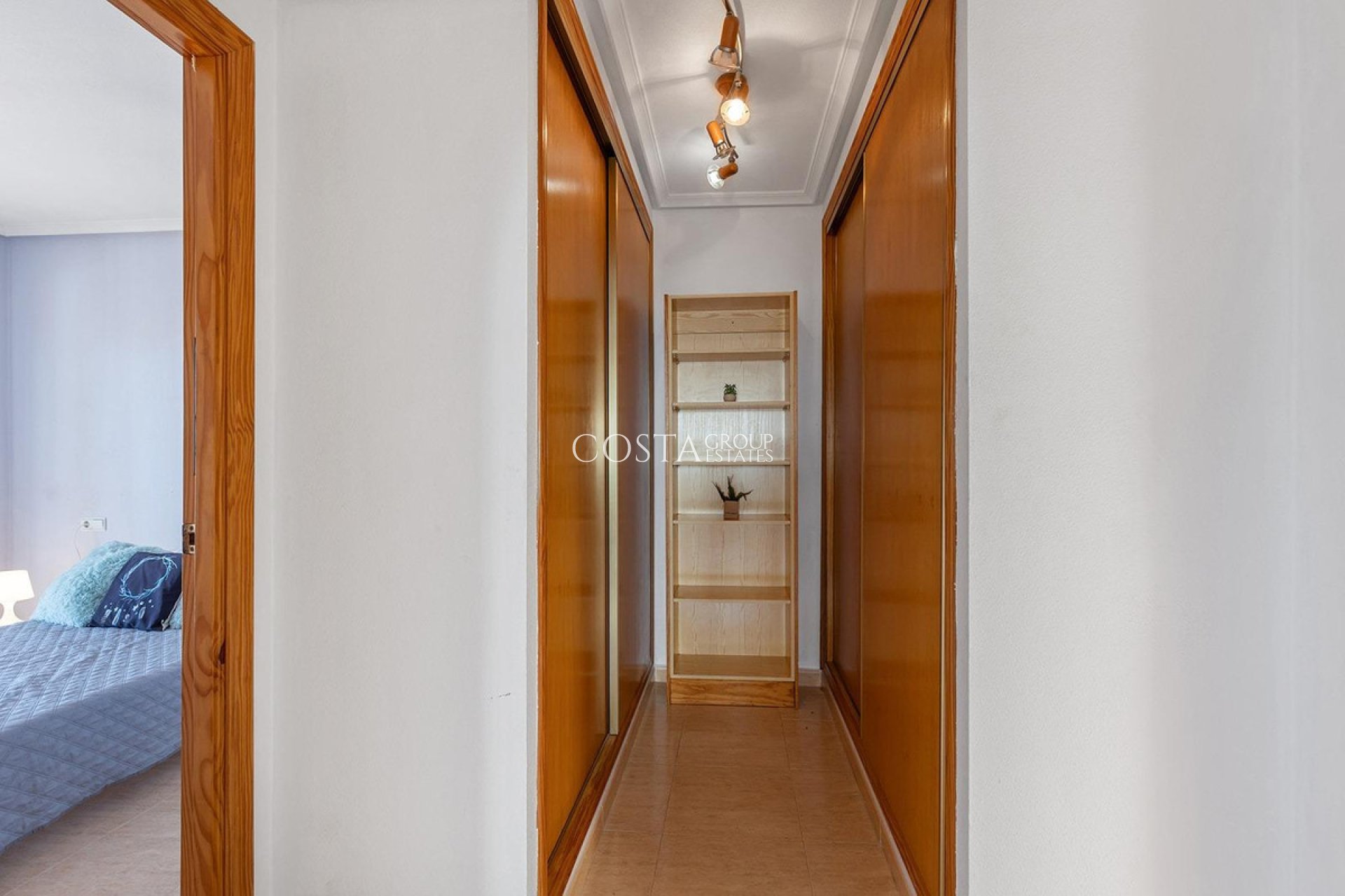 Revente - Villa -
Rojales - Rojales Centro