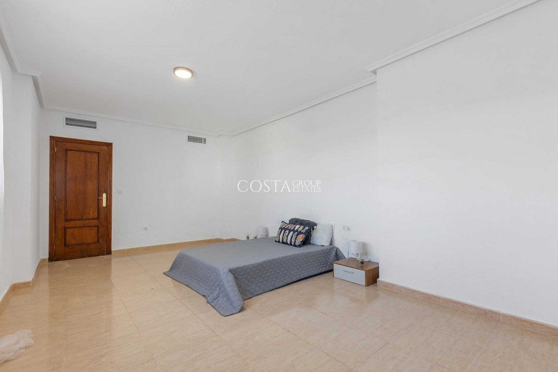Revente - Villa -
Rojales - Rojales Centro