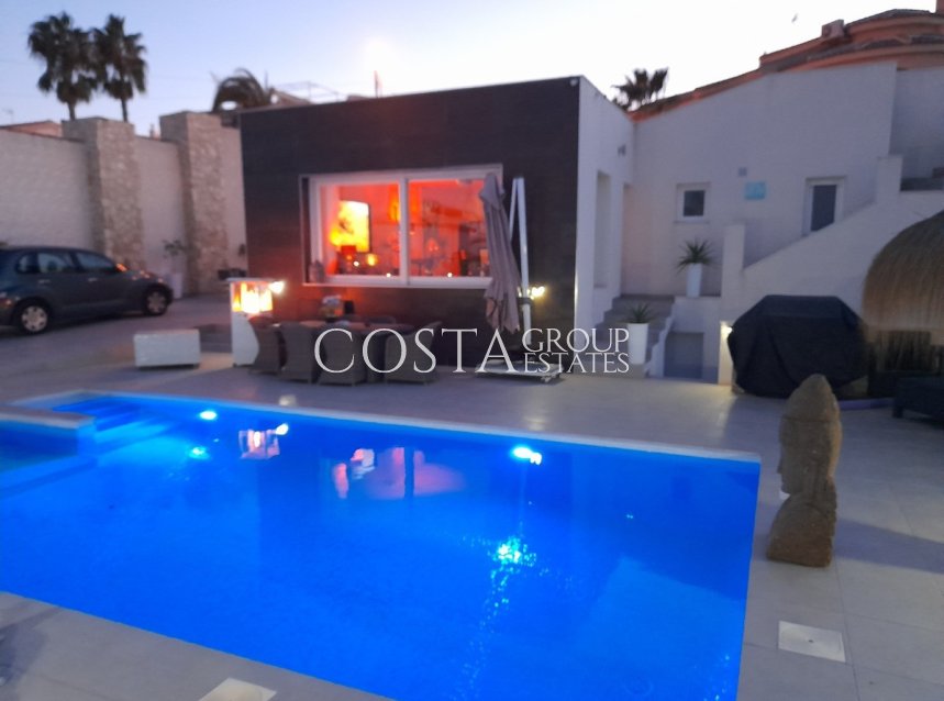 Revente - Villa -
Rojales - Rojales Centro