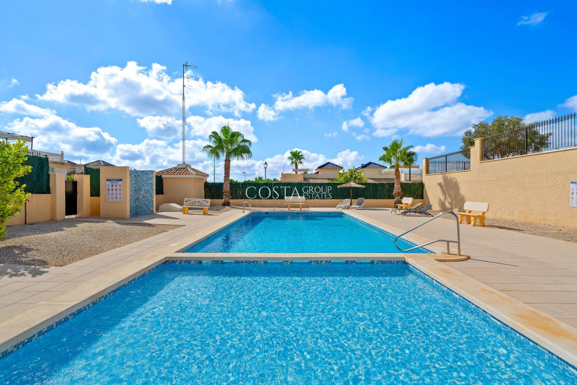 Revente - Villa -
Rojales - Rojales Centro