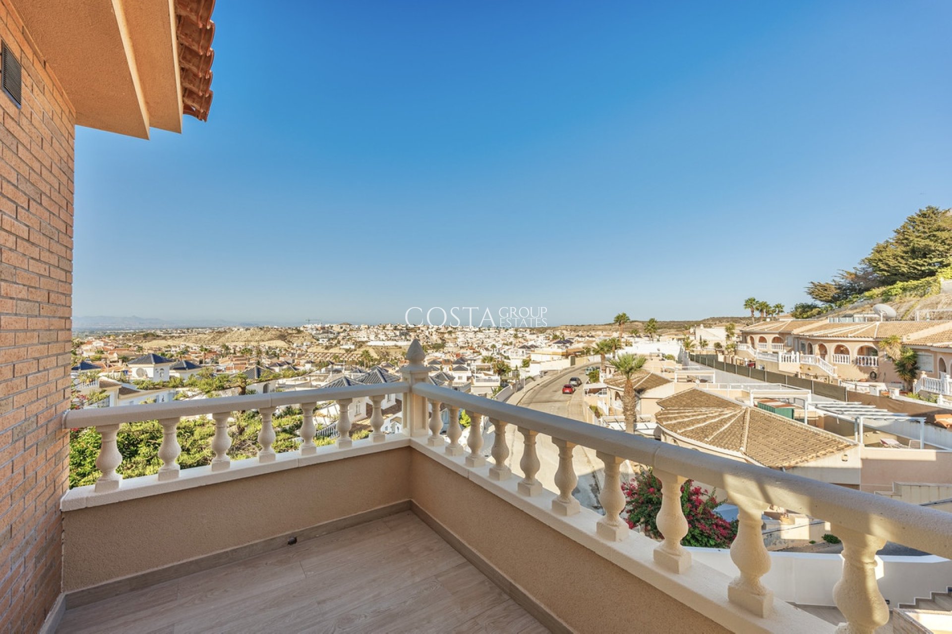 Revente - Villa -
Rojales - Rojales Centro