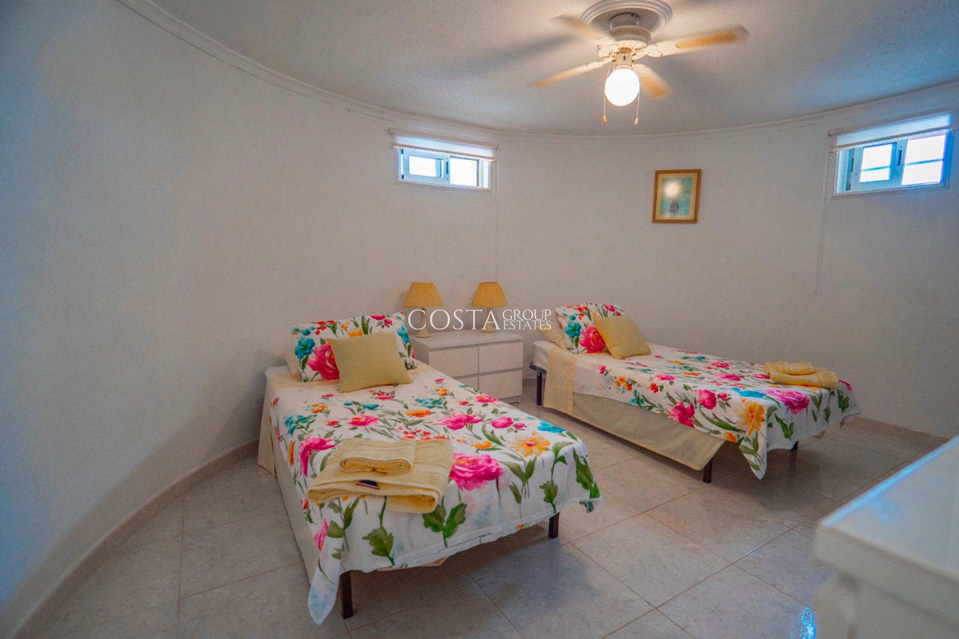 Revente - Villa -
Rojales - Rojales Centro