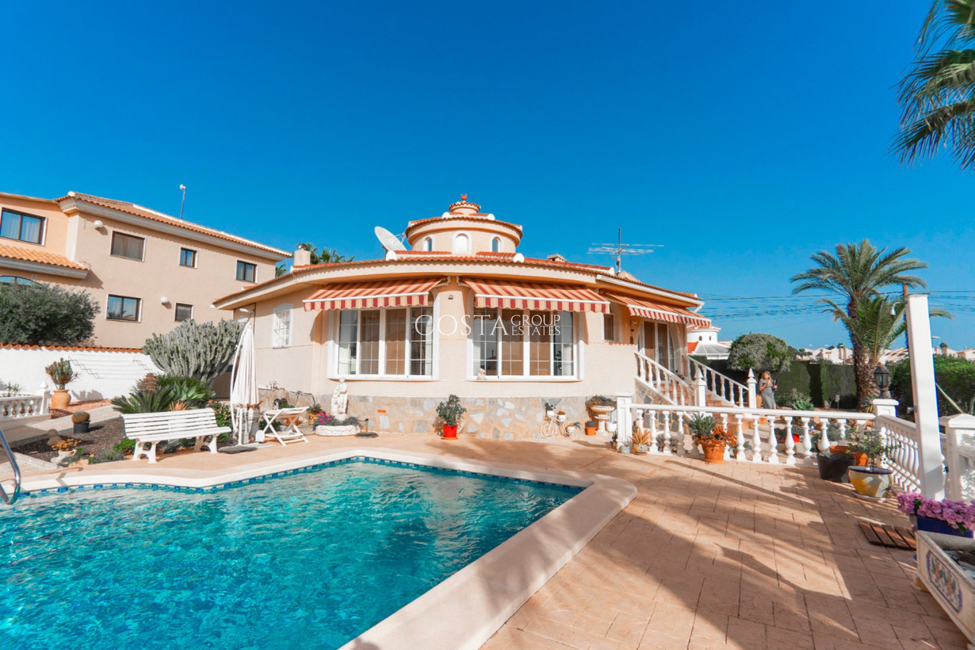 Revente - Villa -
Rojales - Rojales Centro