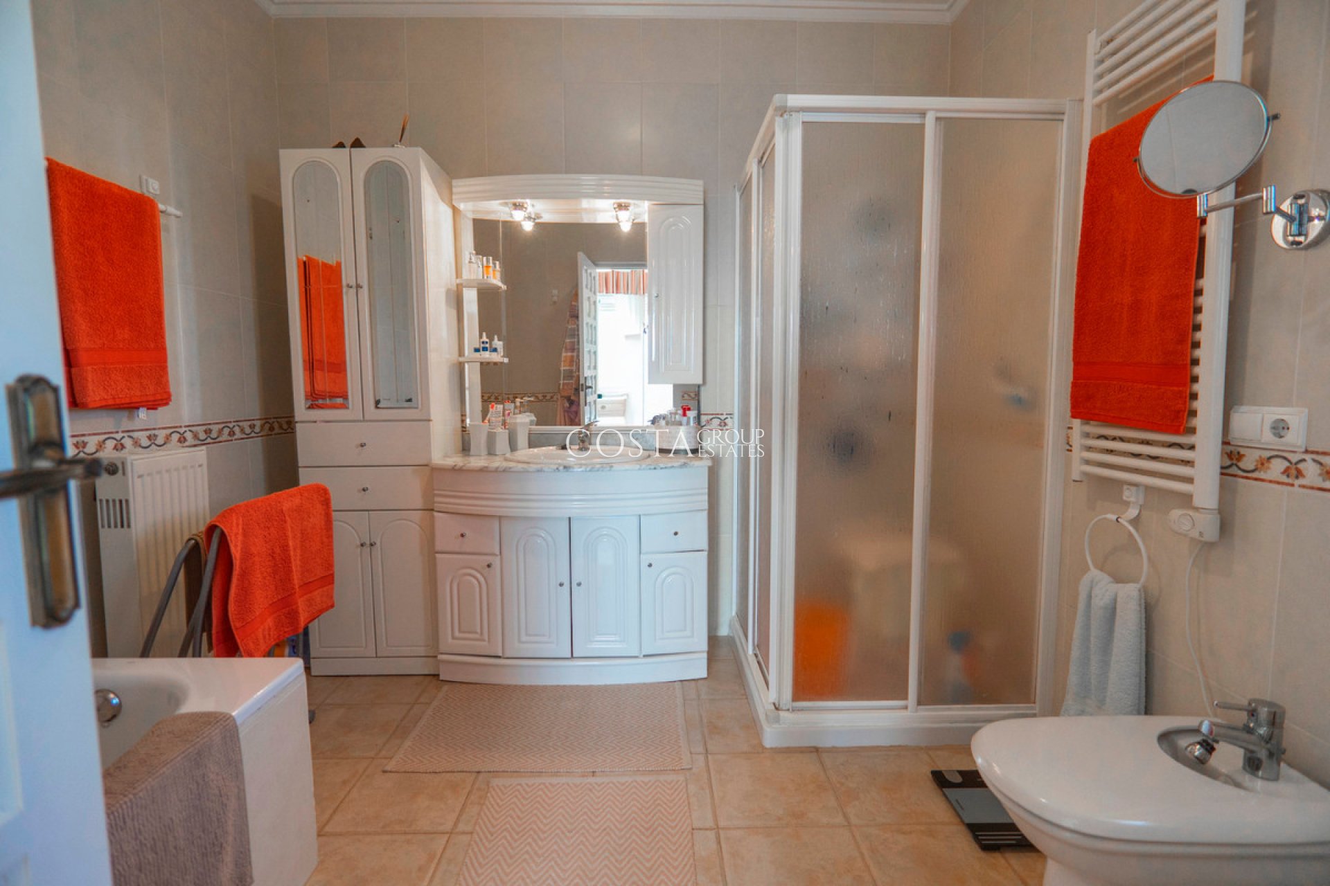 Revente - Villa -
Rojales - Rojales Centro