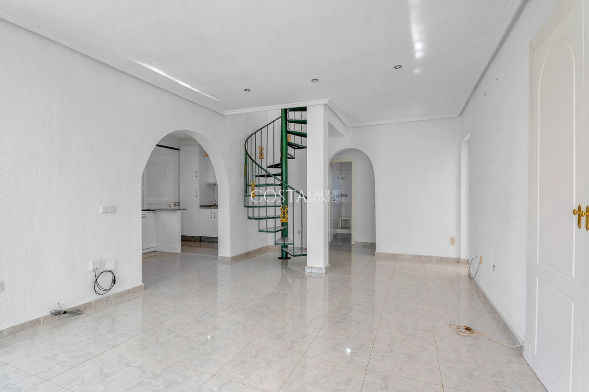 Revente - Villa -
Rojales - Rojales Centro